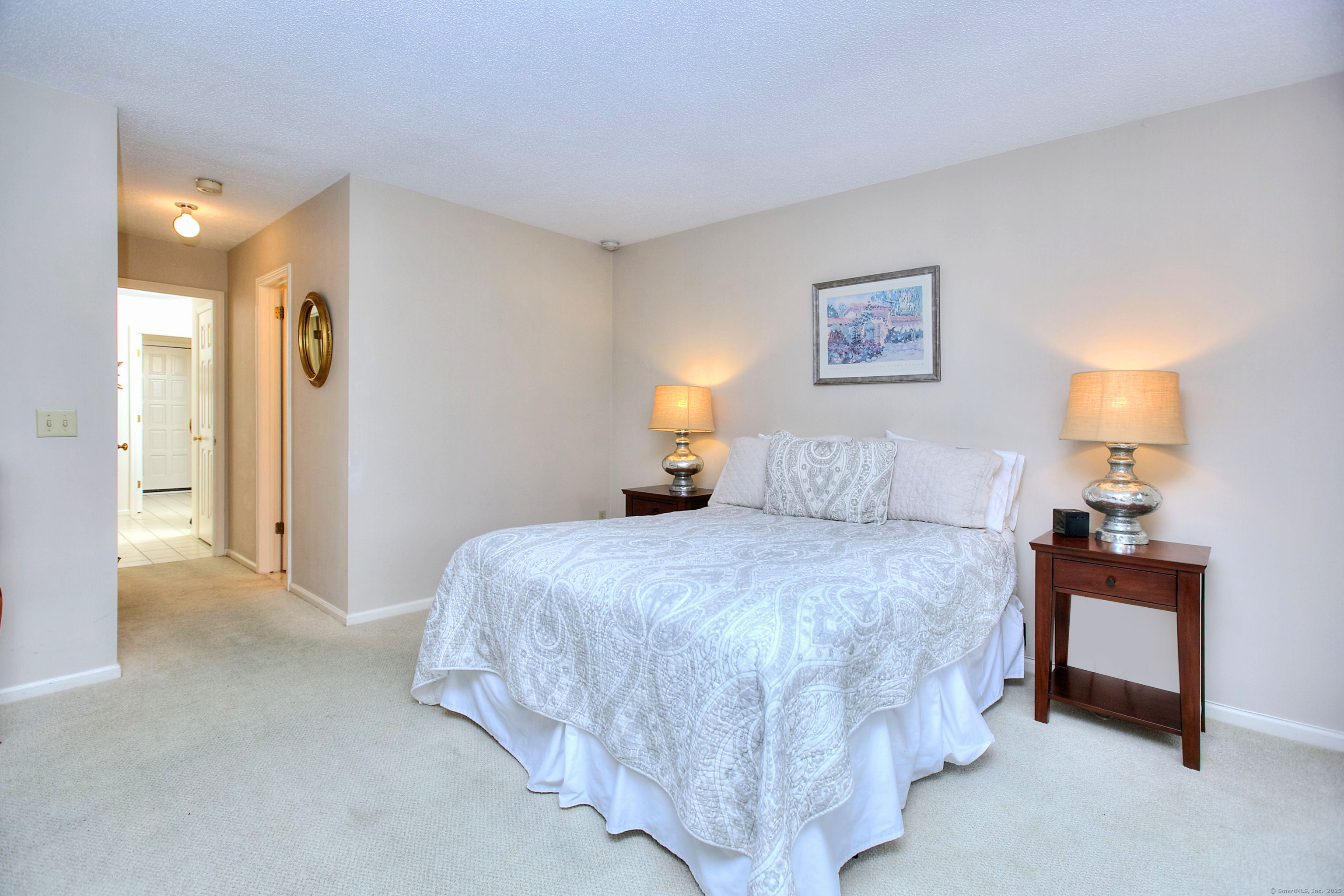 Westport, Connecticut, 06880, United States, 2 Bedrooms Bedrooms, ,3 BathroomsBathrooms,Residential,For Sale,1988257