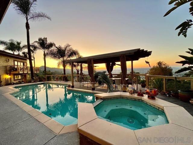 El Cajon, California, 92020, United States, 5 Bedrooms Bedrooms, ,4 BathroomsBathrooms,Residential,For Sale,1983564