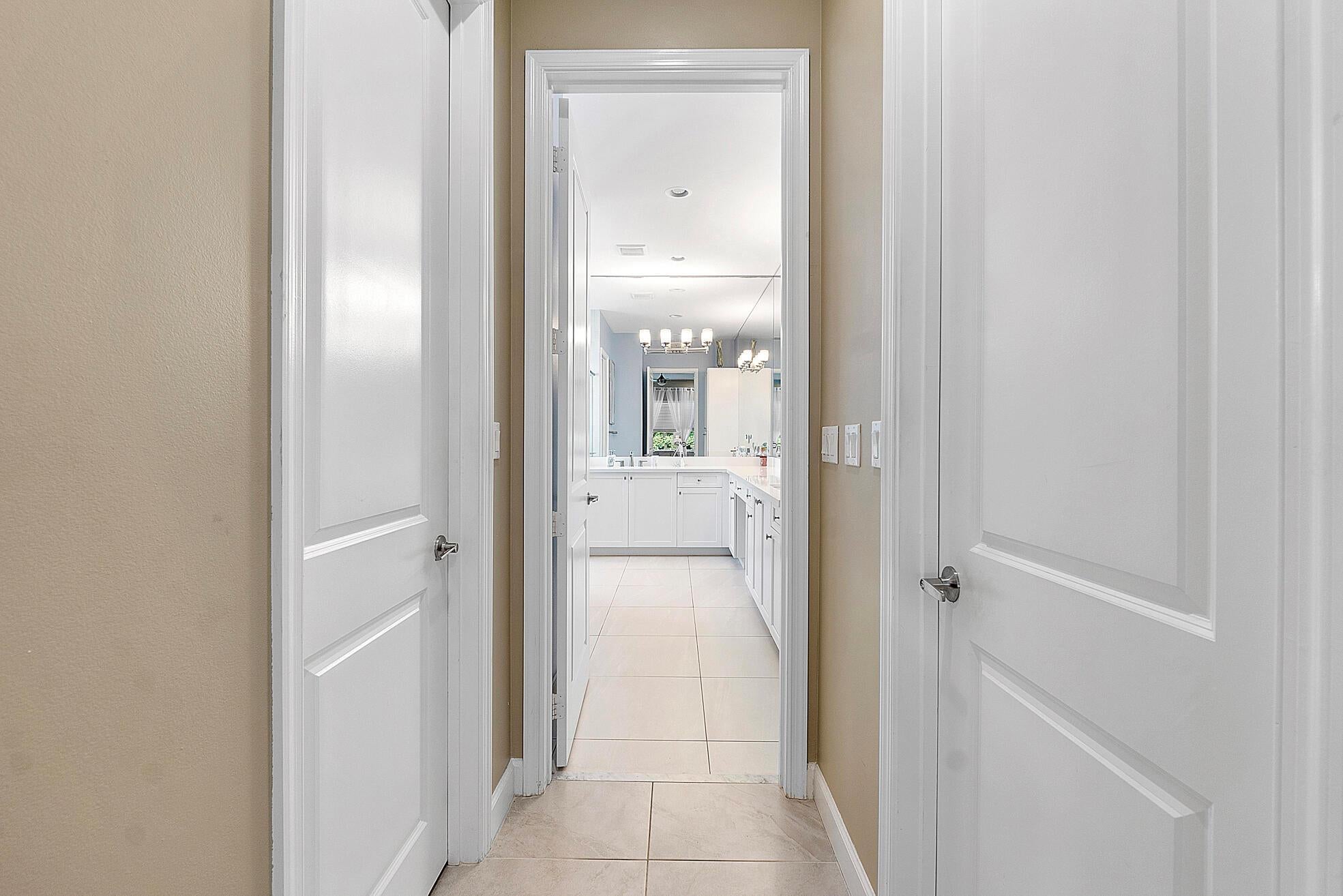 Boynton Beach, Florida, 33473, United States, 2 Bedrooms Bedrooms, ,2 BathroomsBathrooms,Residential,For Sale,1900739
