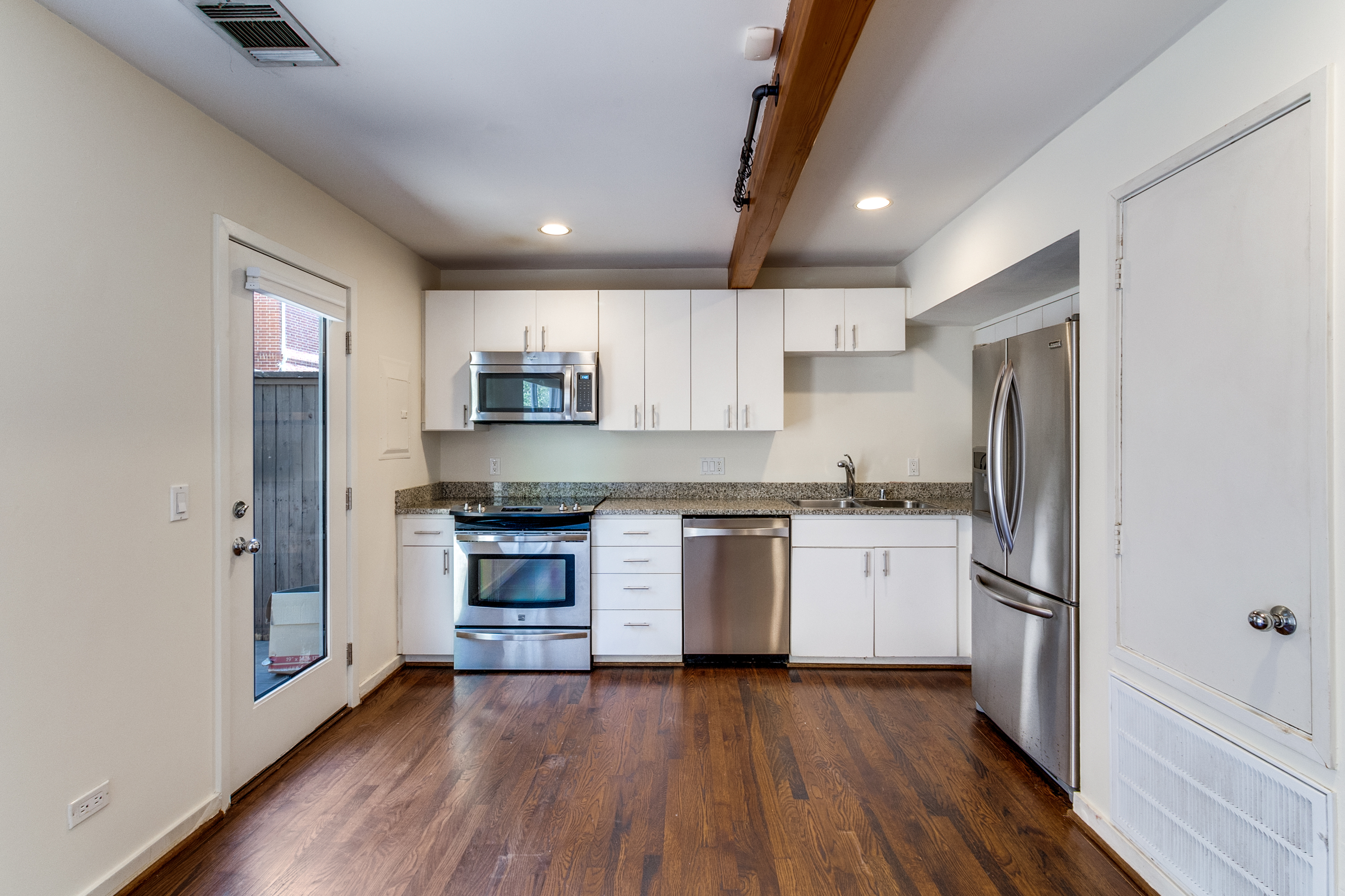  4134 Travis Street #17 - 物件實景