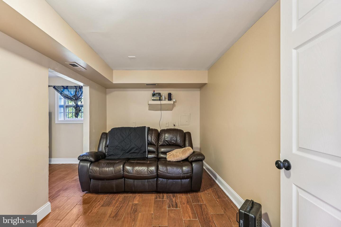 Temple Hills, Maryland, 20748, United States, 5 Bedrooms Bedrooms, ,3 BathroomsBathrooms,Residential,For Sale,1988025