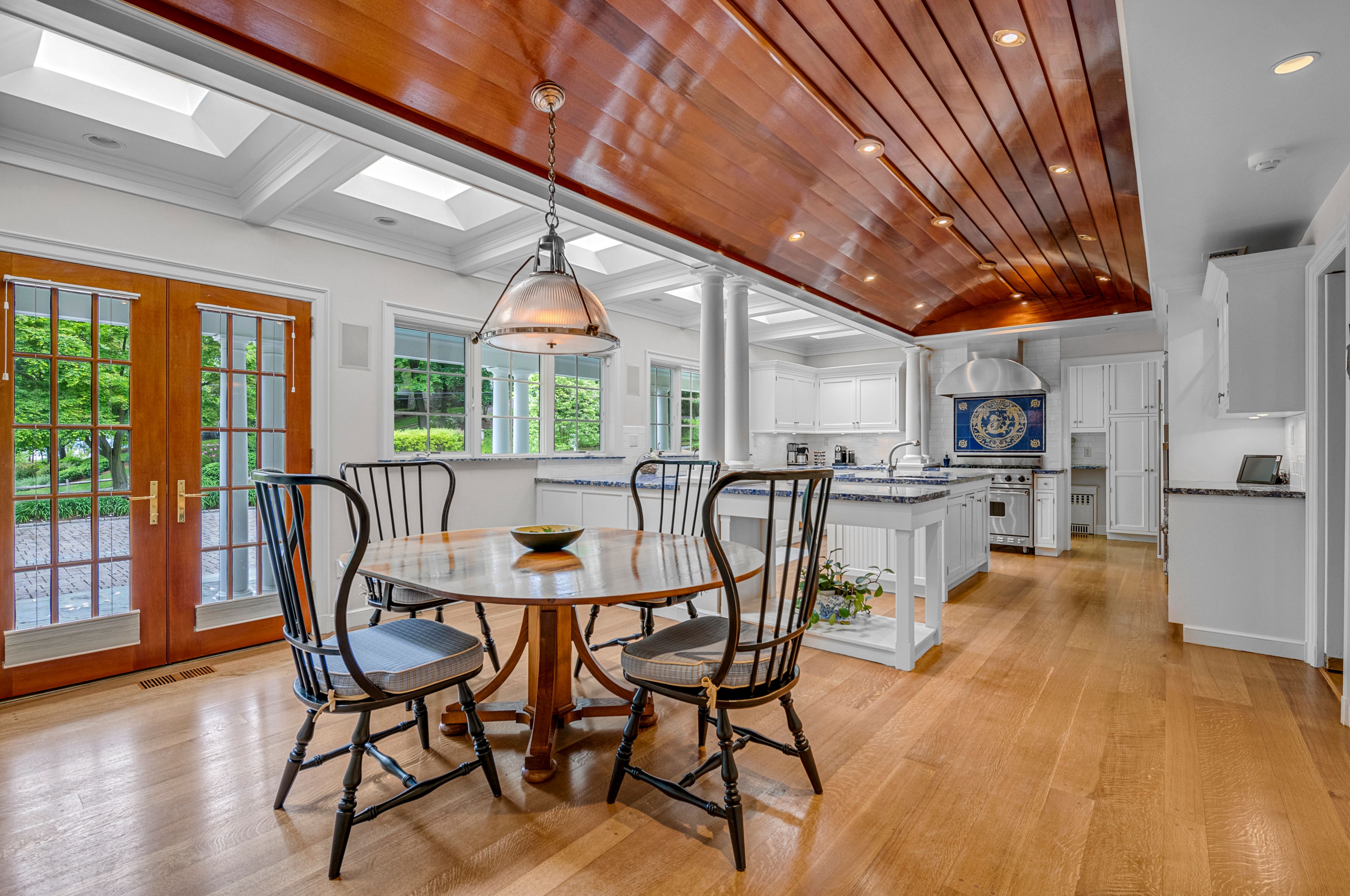  58 Cornwells Beach Road, Sands Point, NY, 11050 - 物件實景