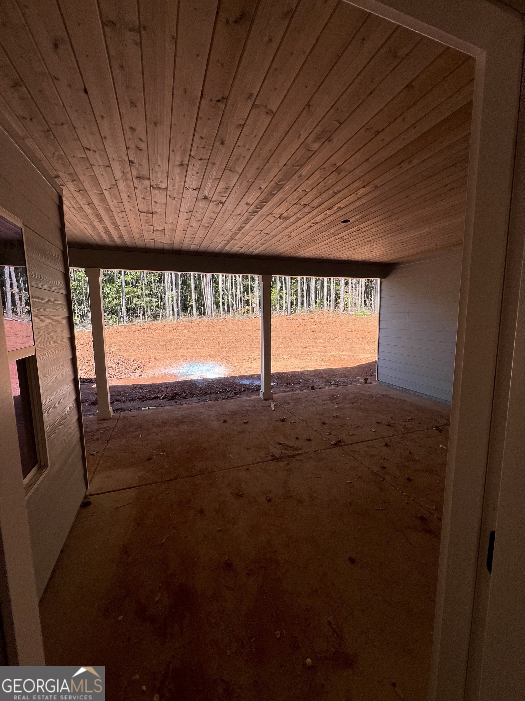 Griffin, Georgia, 30223, United States, 5 Bedrooms Bedrooms, ,4 BathroomsBathrooms,Residential,For Sale,1966245