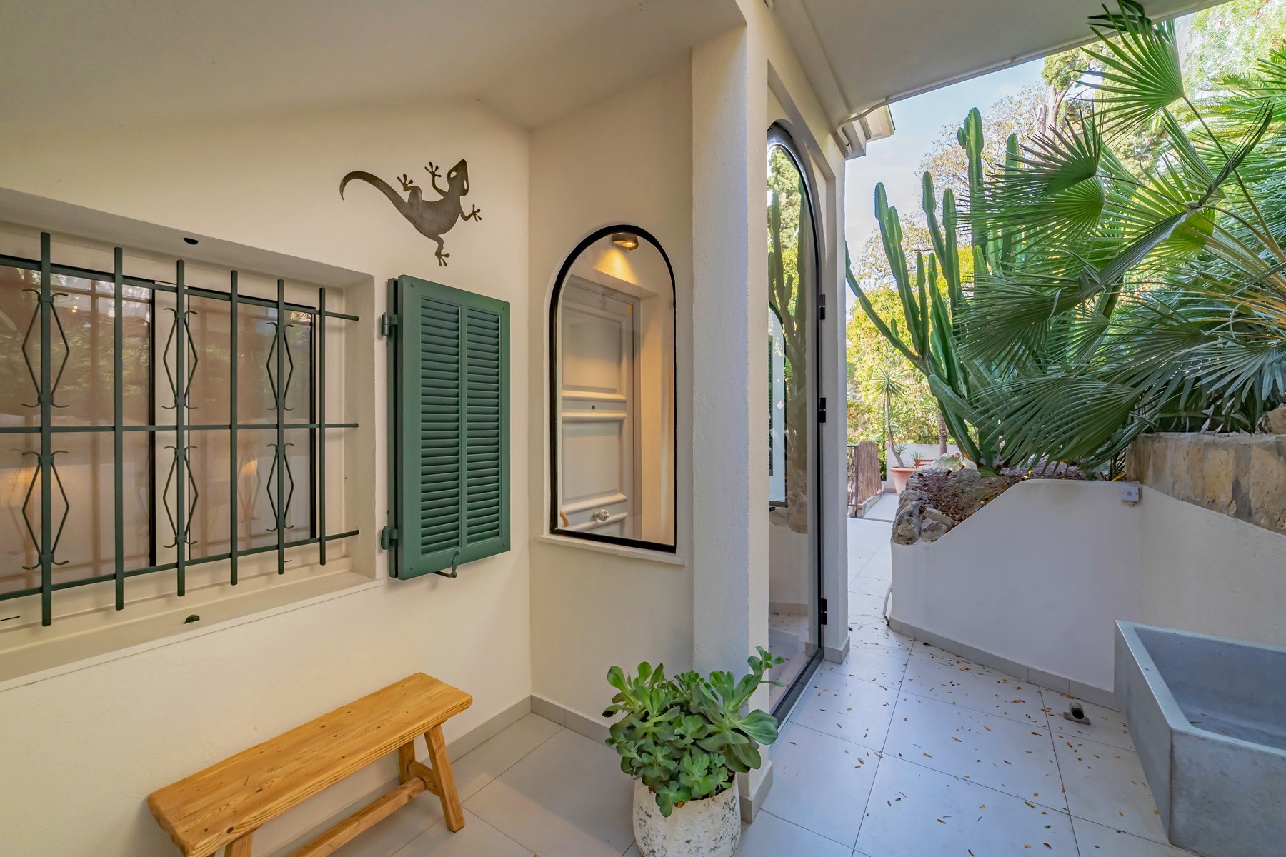  Nice Mont Boron, 111 sqm 2 bedroom apartment with 33 sqm terrace and sea views - 物件實景
