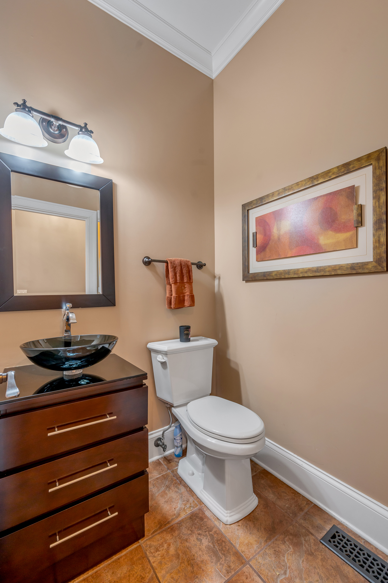  315 Whispering Brook Drive - 物件實景