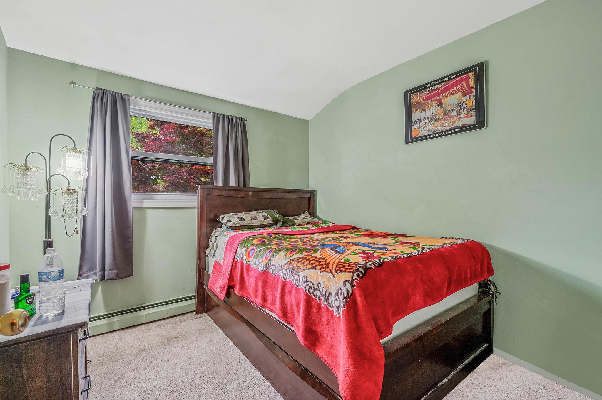 Centereach, New York, 11720, United States, 3 Bedrooms Bedrooms, ,3 BathroomsBathrooms,Residential,For Sale,1821298