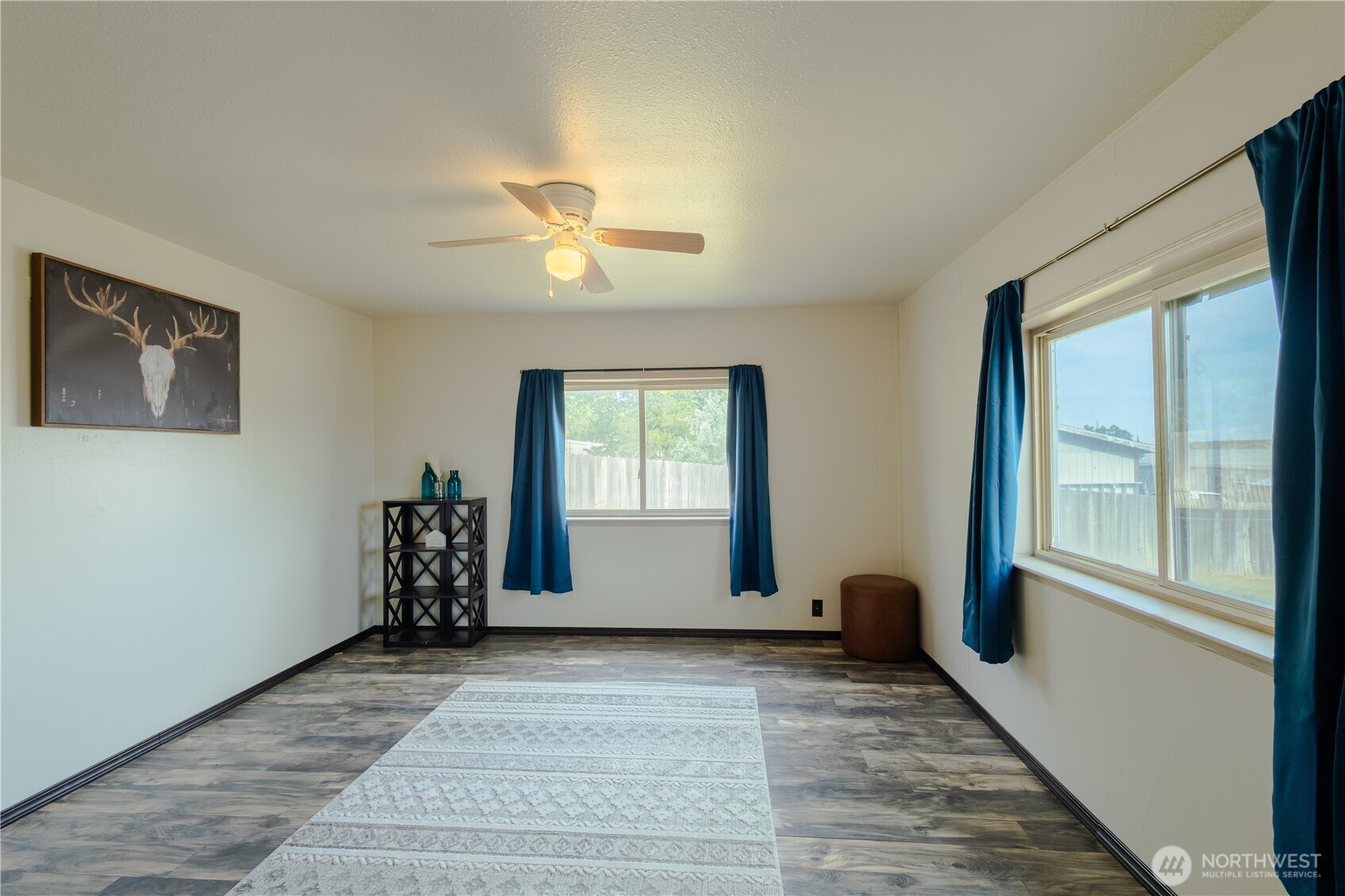 Benton City, Washington, 99320, United States, 3 Bedrooms Bedrooms, ,1 BathroomBathrooms,Residential,For Sale,1937195