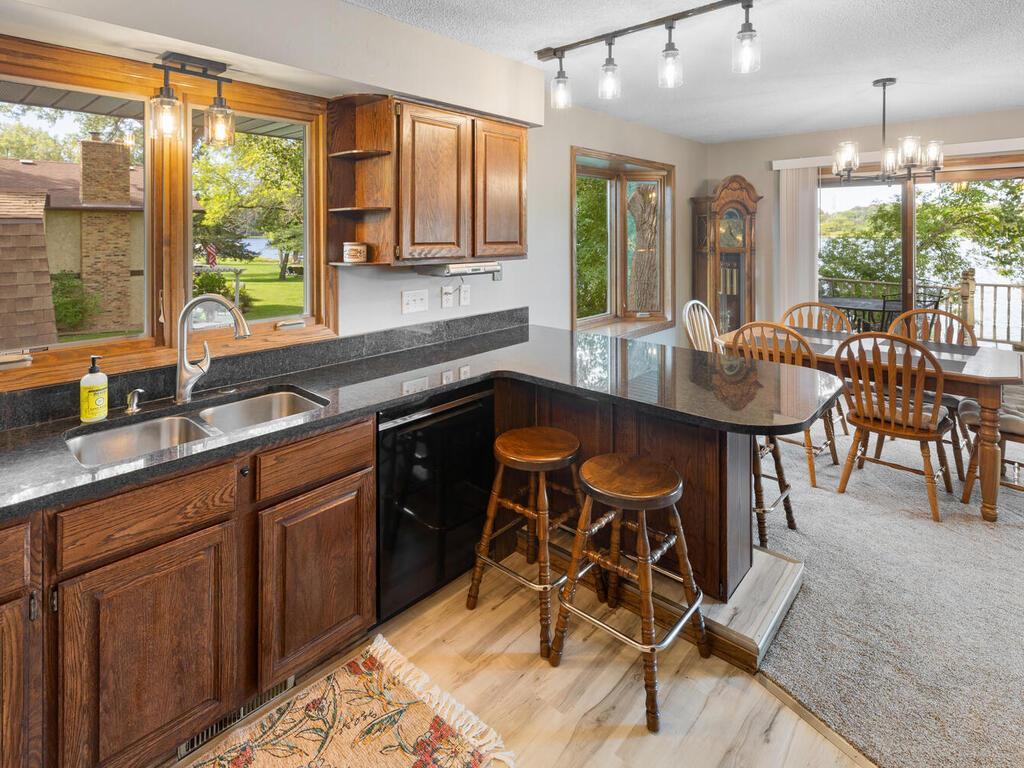 Maple Grove, Minnesota, 55369, United States, 5 Bedrooms Bedrooms, ,1 BathroomBathrooms,Residential,For Sale,1941602