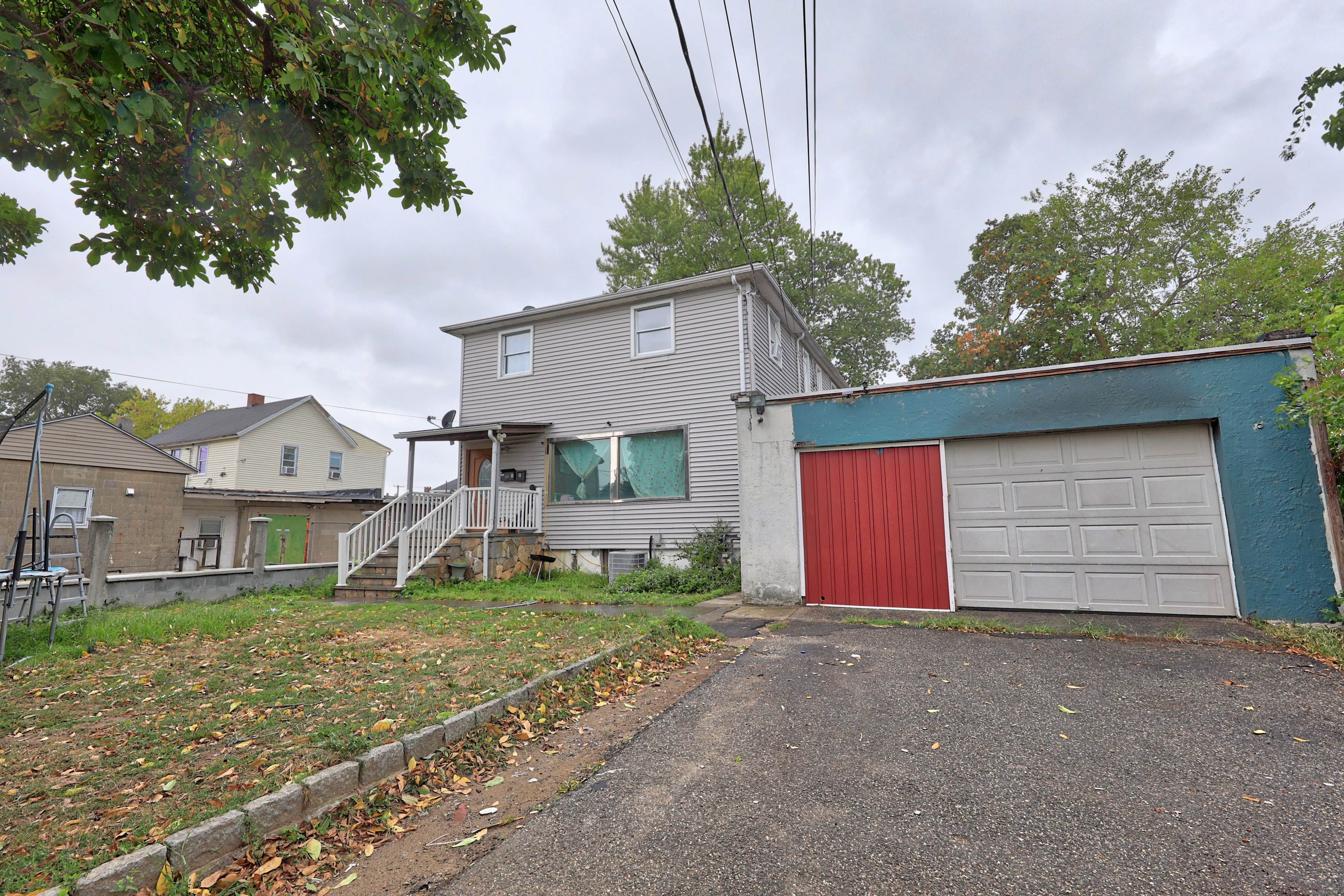 Bridgeport, Connecticut, 06604, United States, 4 Bedrooms Bedrooms, ,2 BathroomsBathrooms,Residential,For Sale,1920661