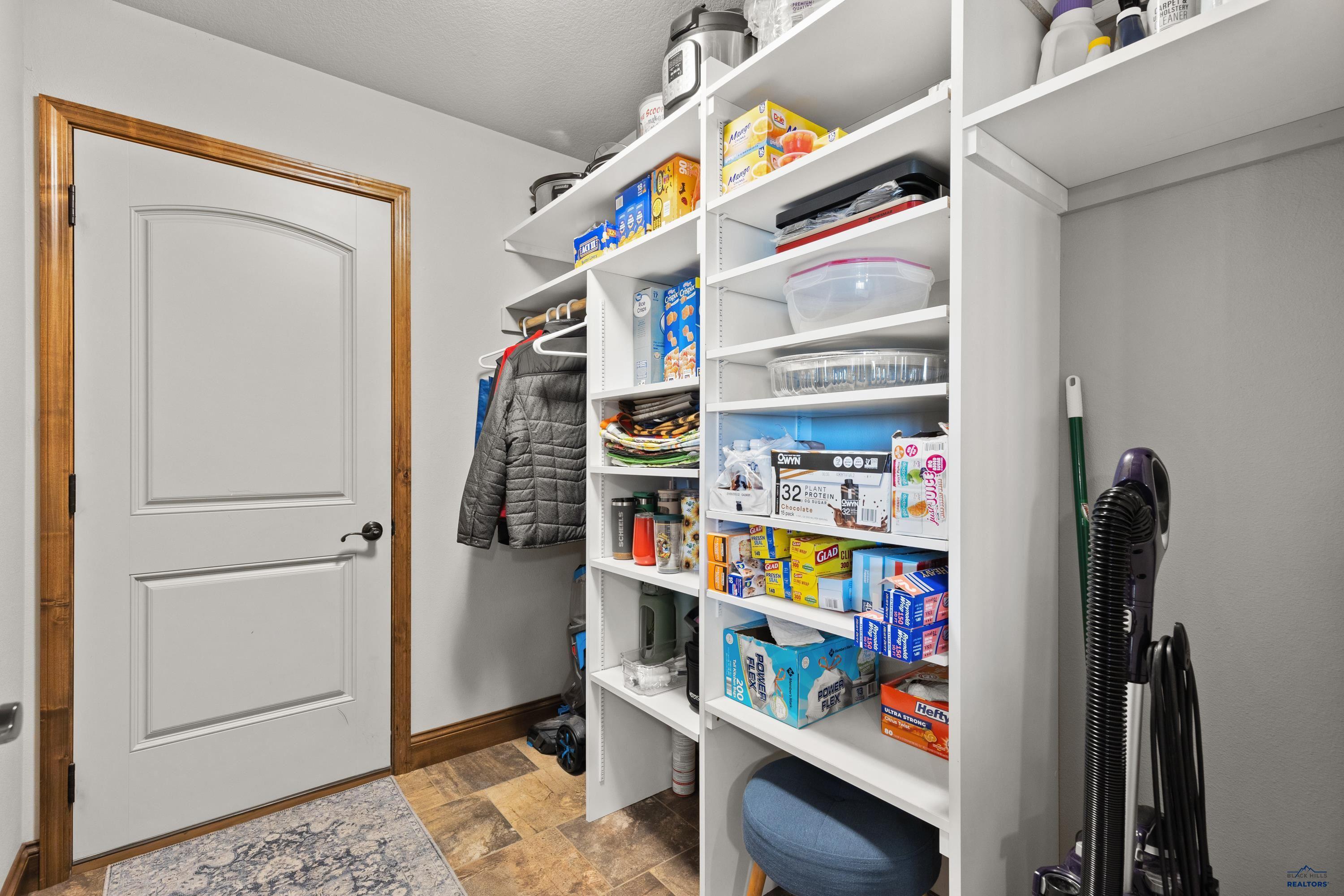 Rapid City, South Dakota, 57702, United States, 4 Bedrooms Bedrooms, ,3 BathroomsBathrooms,Residential,For Sale,1840949