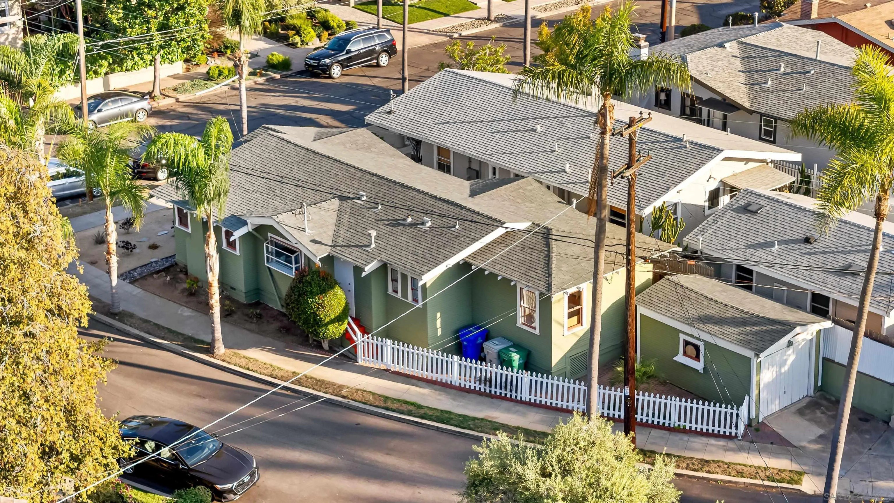 San Diego, California, 92103, United States, 2 Bedrooms Bedrooms, ,1 BathroomBathrooms,Residential,For Sale,1991109