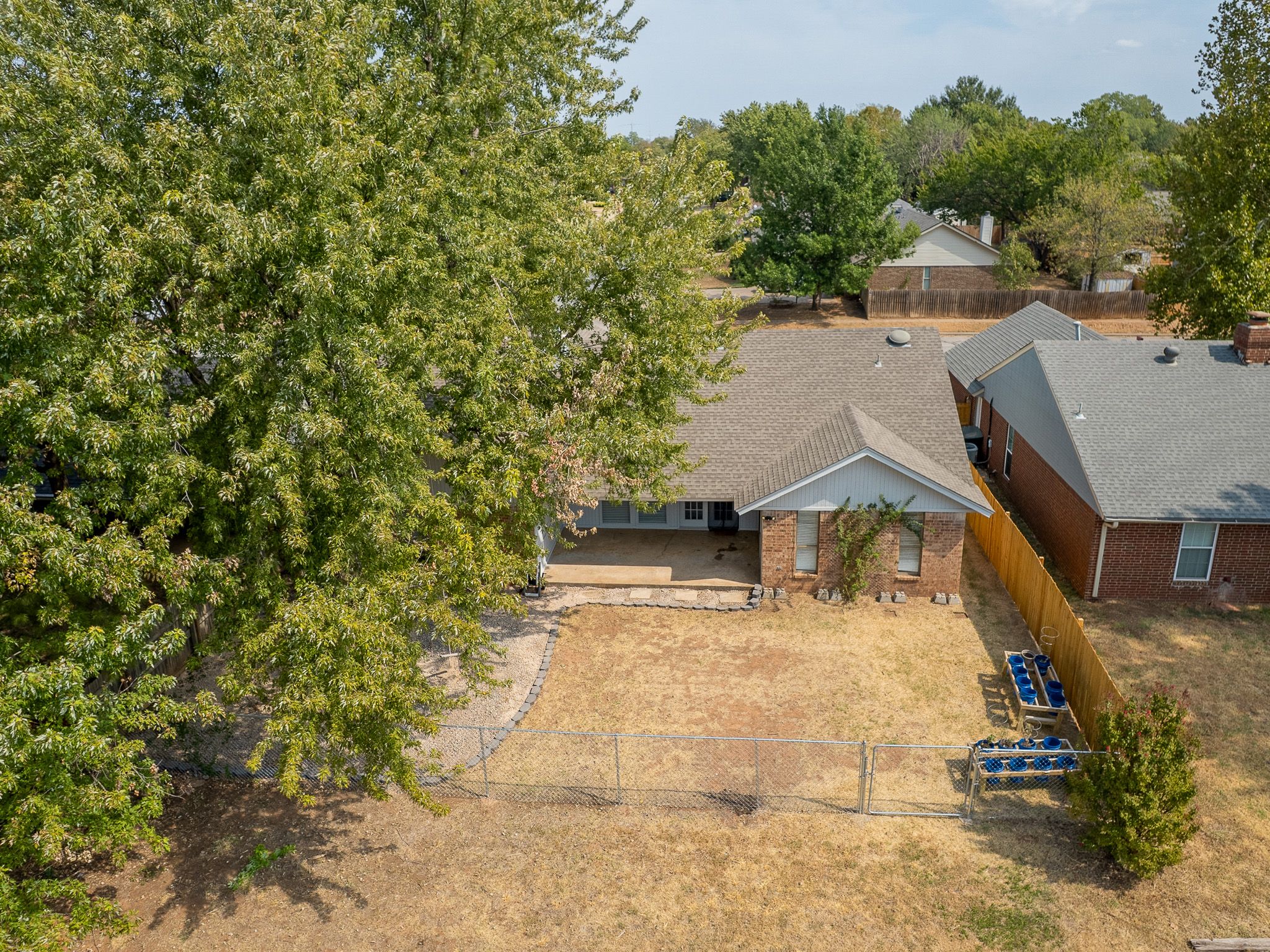  1509 Sand Springs Trail, Edmond, OK 73013 - 物件實景