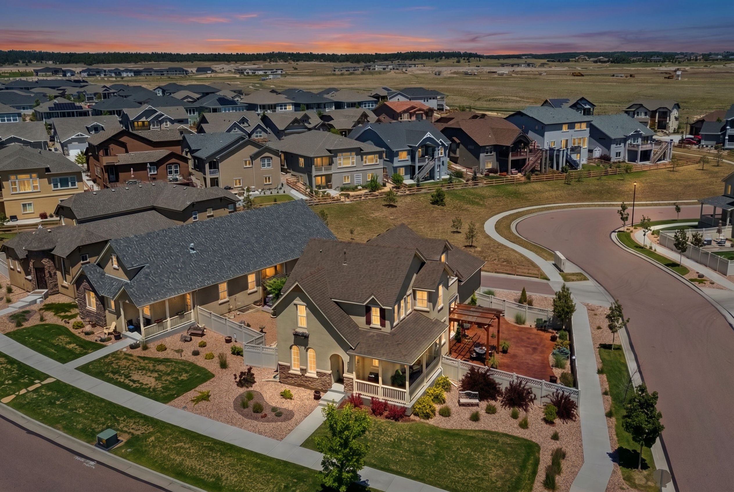 Trailside Wolf Ranch Gem: Park, Pool, and Pikes Peak Views - 物件實景