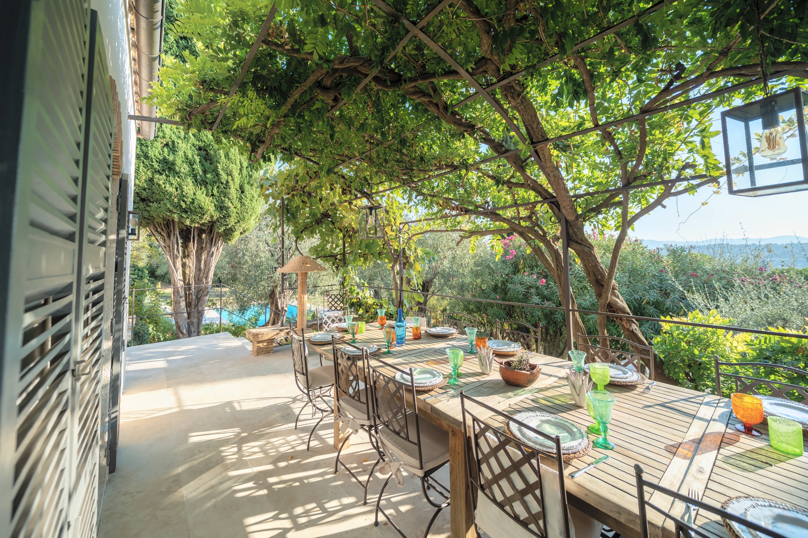  Near Valbonne: renovated Provençal villa with pool and open views in Plascassier - 物件實景