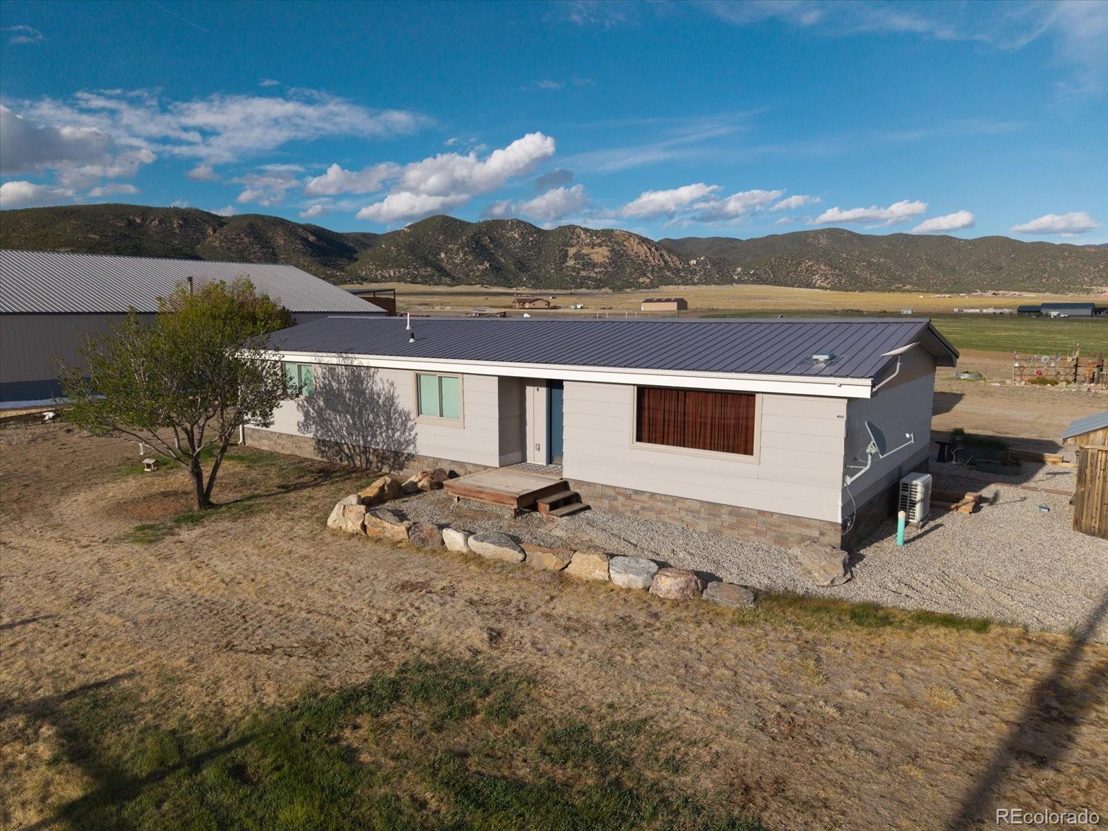 Salida, Colorado, 81201, United States, 3 Bedrooms Bedrooms, ,1 BathroomBathrooms,Residential,For Sale,2045290