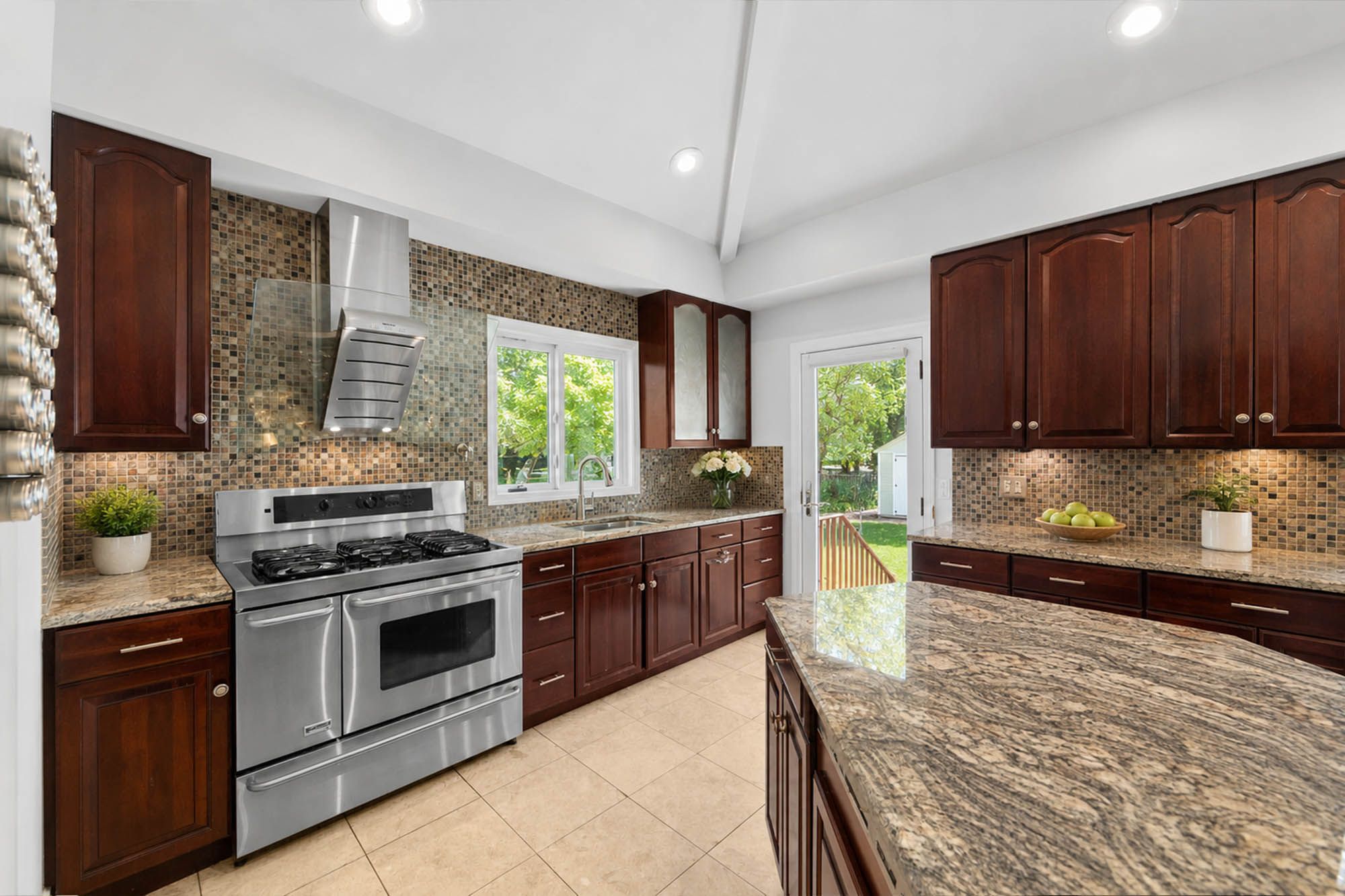  290 Dunkerhook Road, Paramus, NJ, 07652 - 物件實景