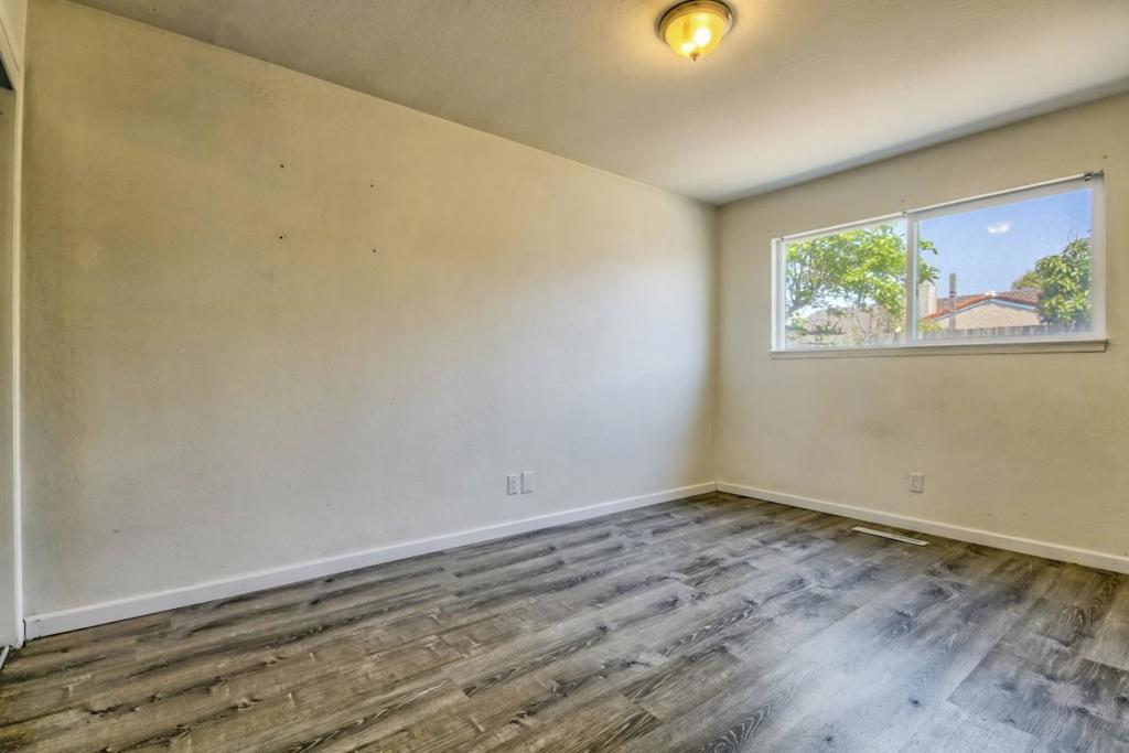 Watsonville, California, 95076, United States, 3 Bedrooms Bedrooms, ,2 BathroomsBathrooms,Residential,For Sale,1976006