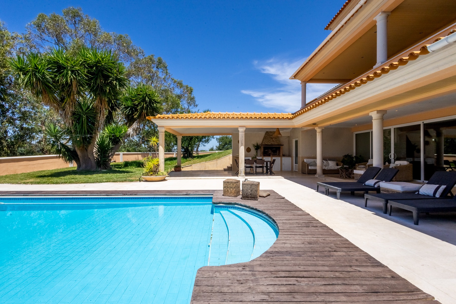  Detached house, 8 bedrooms, for Sale - 物件實景