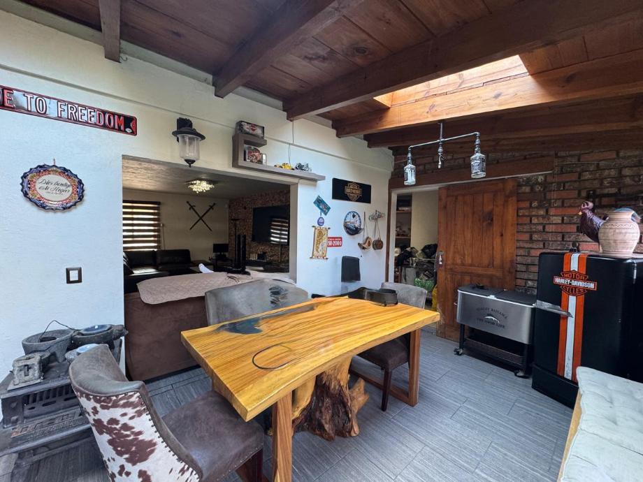 Atizapán de Zaragoza, Estado de méxico, 52950, Mexico, 3 Bedrooms Bedrooms, ,3 BathroomsBathrooms,Residential,For Sale,1711861