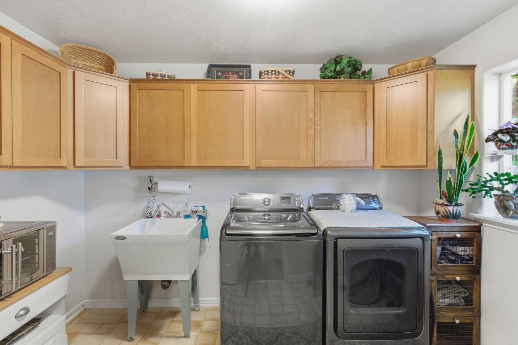  1074 SE Christie Place Grants Pass, OR 97526 - 物件實景