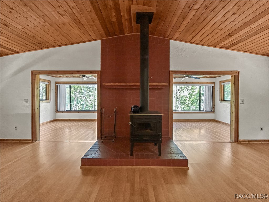 Homosassa, Florida, 34448, United States, 2 Bedrooms Bedrooms, ,2 BathroomsBathrooms,Residential,For Sale,1985744