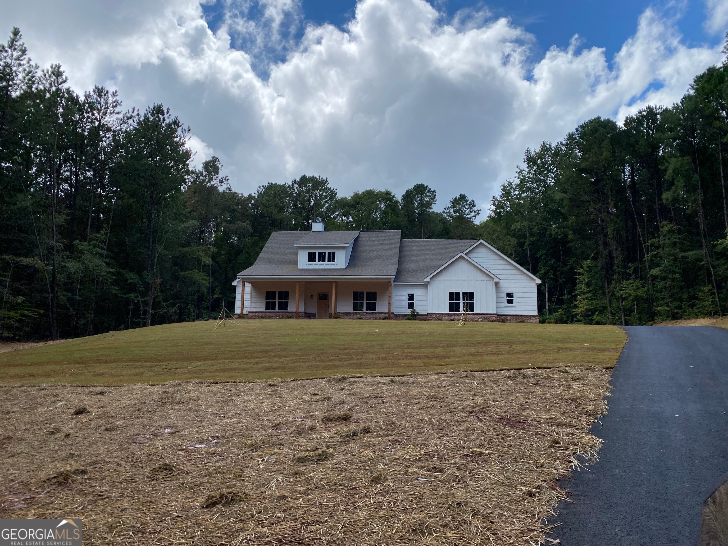 Forsyth, Georgia, 31029, United States, 4 Bedrooms Bedrooms, ,3 BathroomsBathrooms,Residential,For Sale,1922681