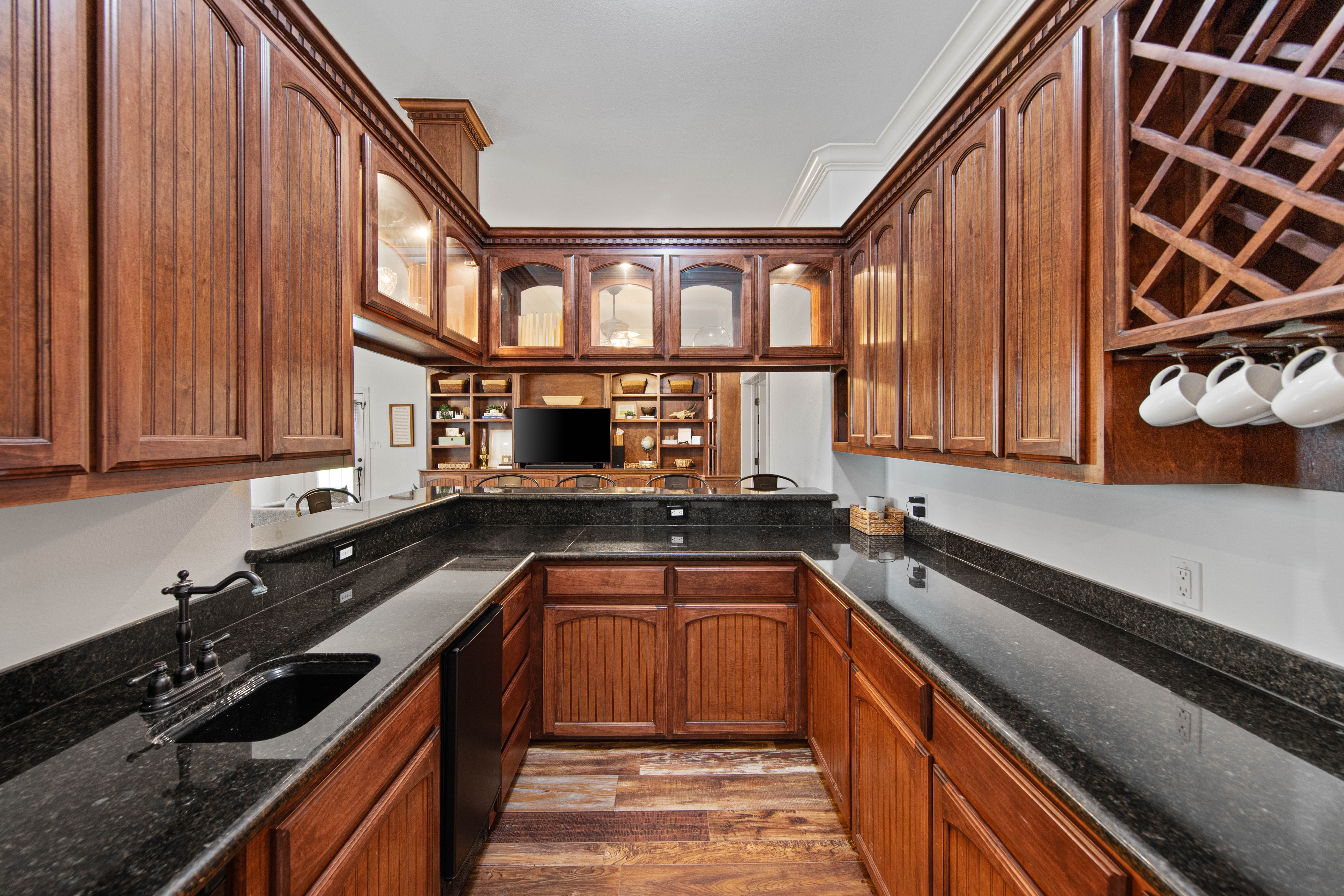 14847 Valencia Circle South, Harlingen, Texas, 78552, United States, 5 Bedrooms Bedrooms, ,7 BathroomsBathrooms,Residential,For Sale,14847 Valencia Circle South,1683740