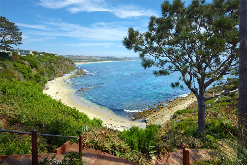 111 S La Senda Drive, Laguna Beach, California, 92651, United States, 4 Bedrooms Bedrooms, ,7 BathroomsBathrooms,Residential,For Sale,111 S La Senda Drive,1625085