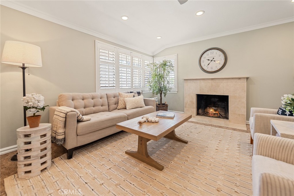 Buena Park, California, 90620, United States, 4 Bedrooms Bedrooms, ,2 BathroomsBathrooms,Residential,For Sale,1987993