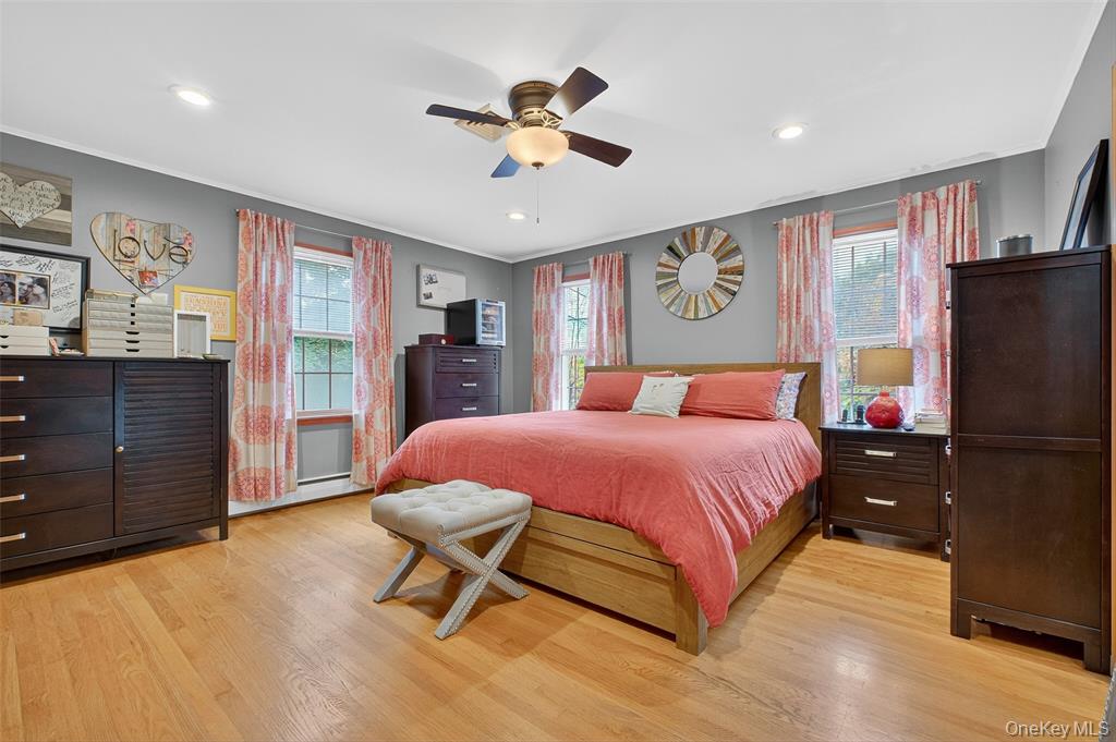 Poughkeepsie, New York, 12603, United States, 3 Bedrooms Bedrooms, ,2 BathroomsBathrooms,Residential,For Sale,1980252