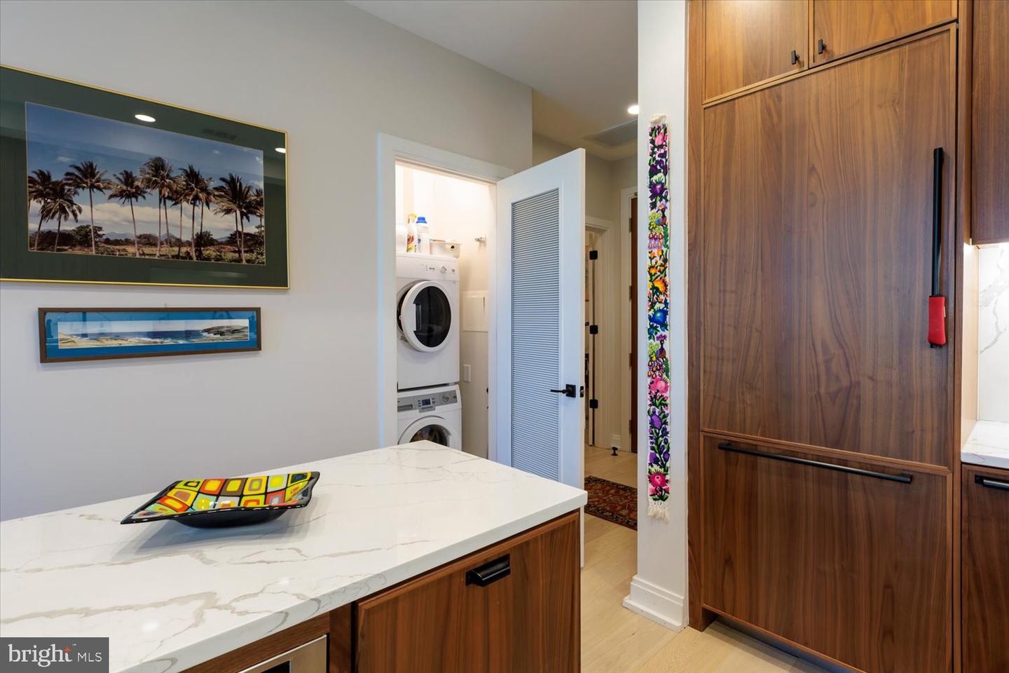 Washington, District of Columbia, 20003, United States, 1 Bedroom Bedrooms, ,2 BathroomsBathrooms,Residential,For Sale,1766672