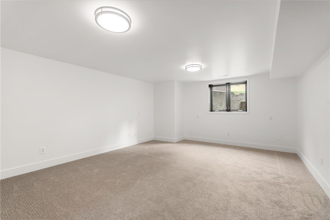 Billings, Montana, 59102, United States, 4 Bedrooms Bedrooms, ,4 BathroomsBathrooms,Residential,For Sale,1879294