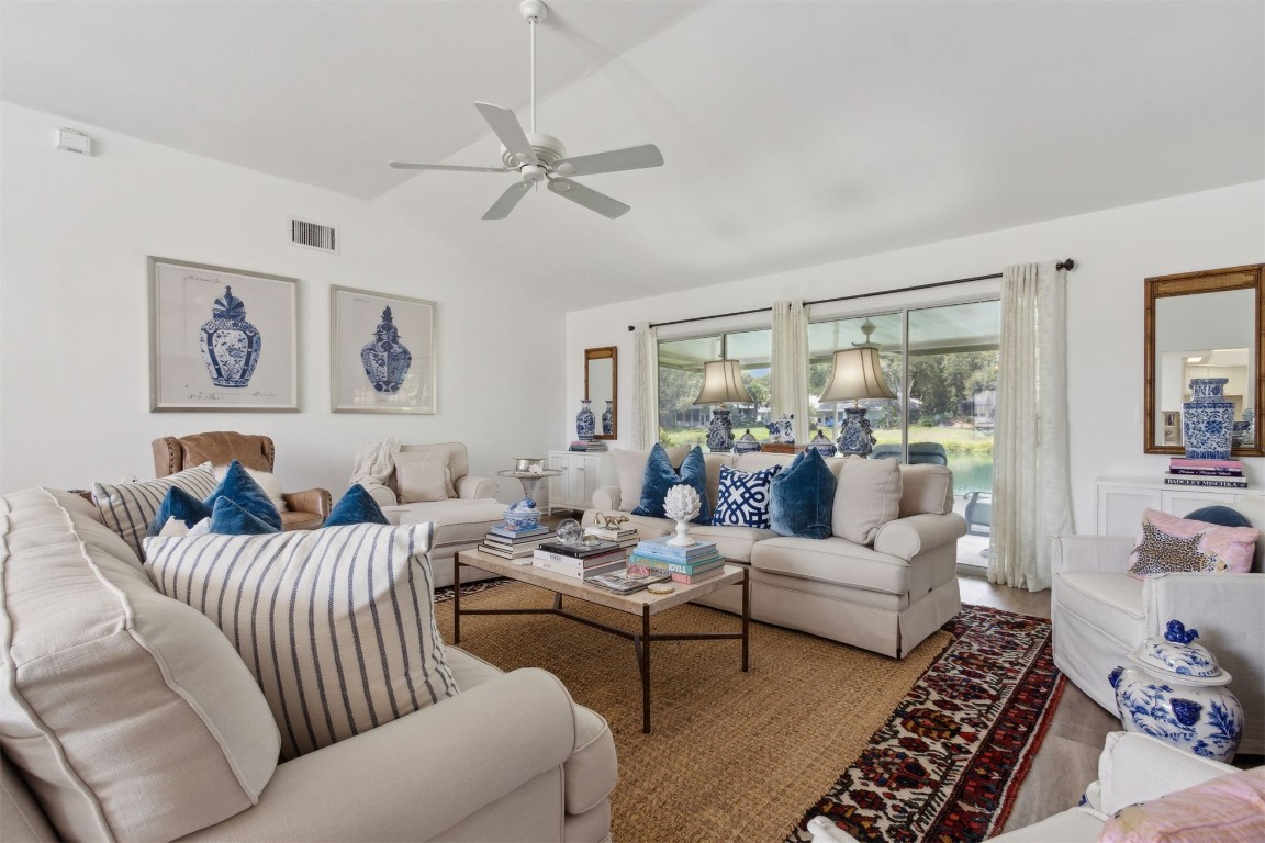 Fernandina Beach, Florida, 32034, United States, 3 Bedrooms Bedrooms, ,2 BathroomsBathrooms,Residential,For Sale,1935646