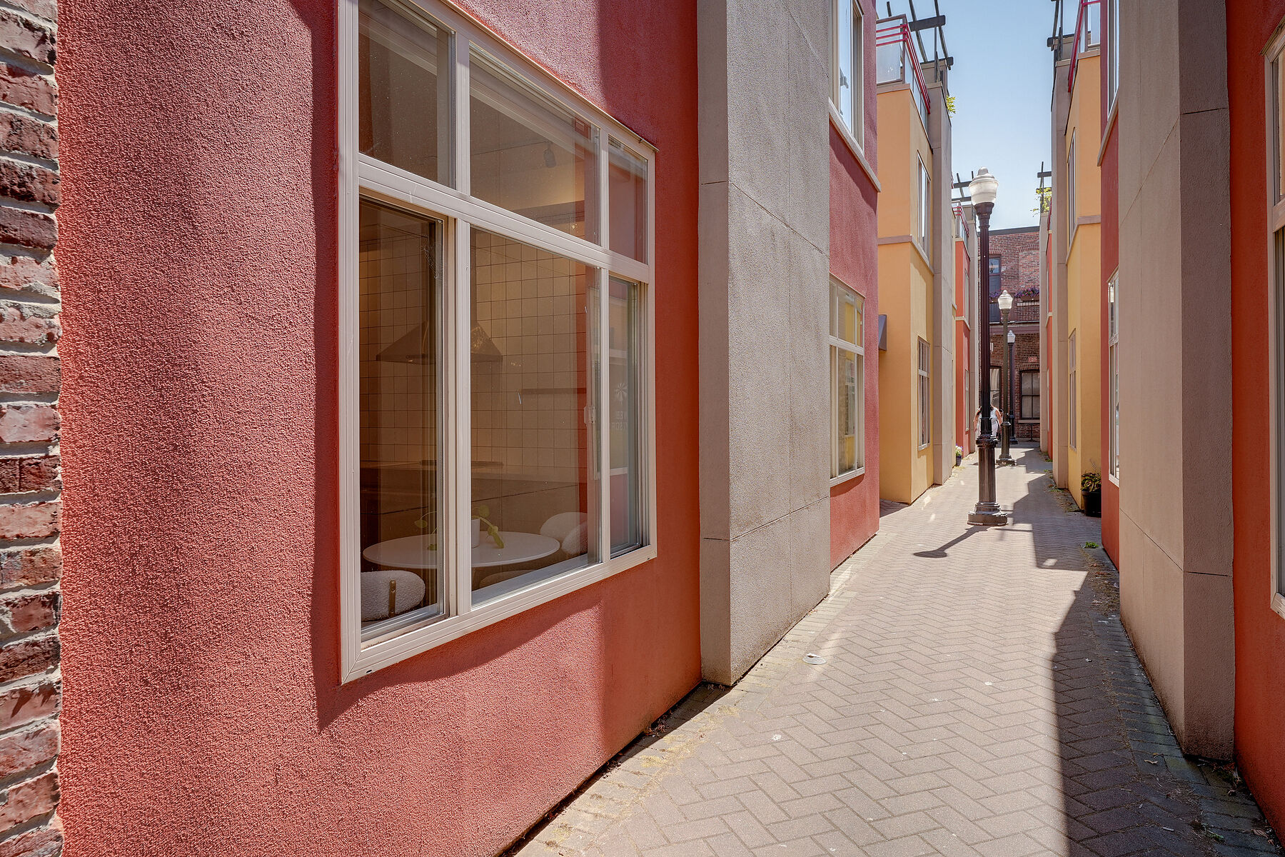  Vibrant Dragon Alley - 物件實景