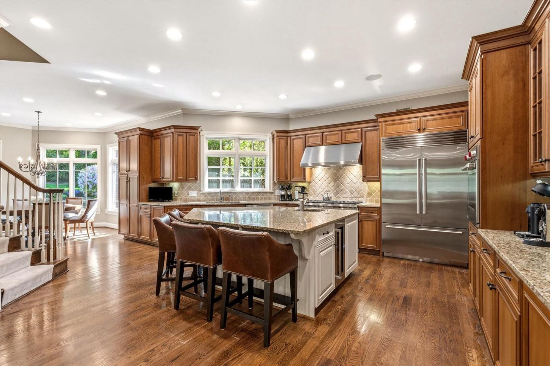 6704 Honesty Drive, Bethesda, MD, 20817 - 物件實景
