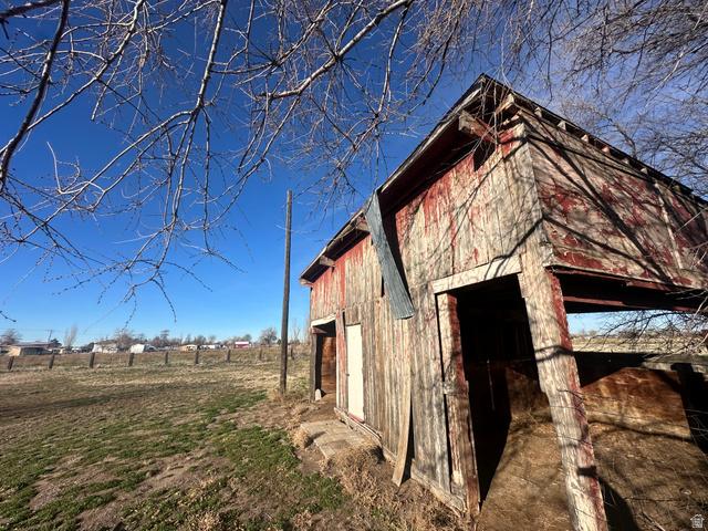 Hooper, Utah, 84315, United States, 4 Bedrooms Bedrooms, ,2 BathroomsBathrooms,Residential,For Sale,2005478