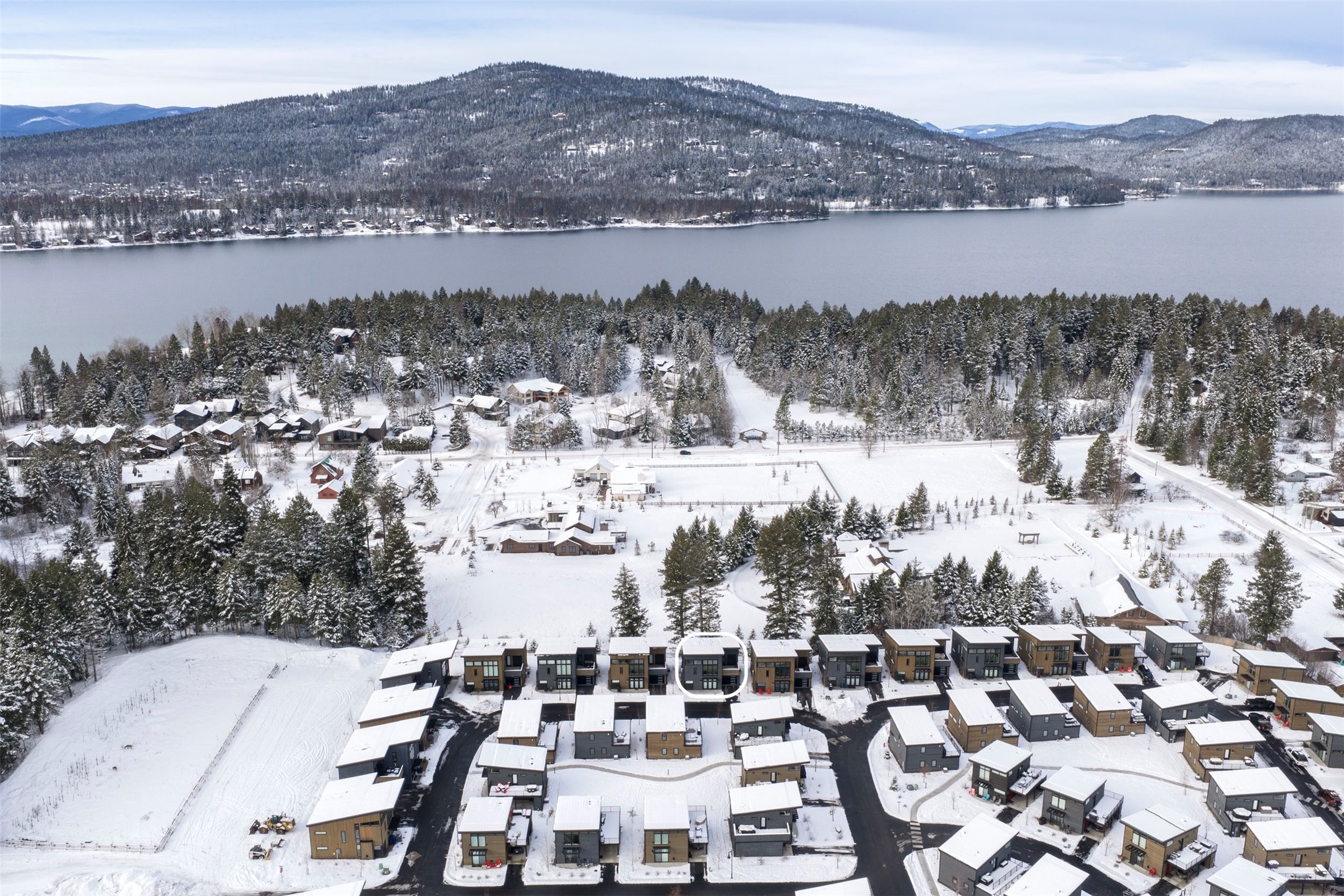  240 Opal Drive, B18 - 物件實景