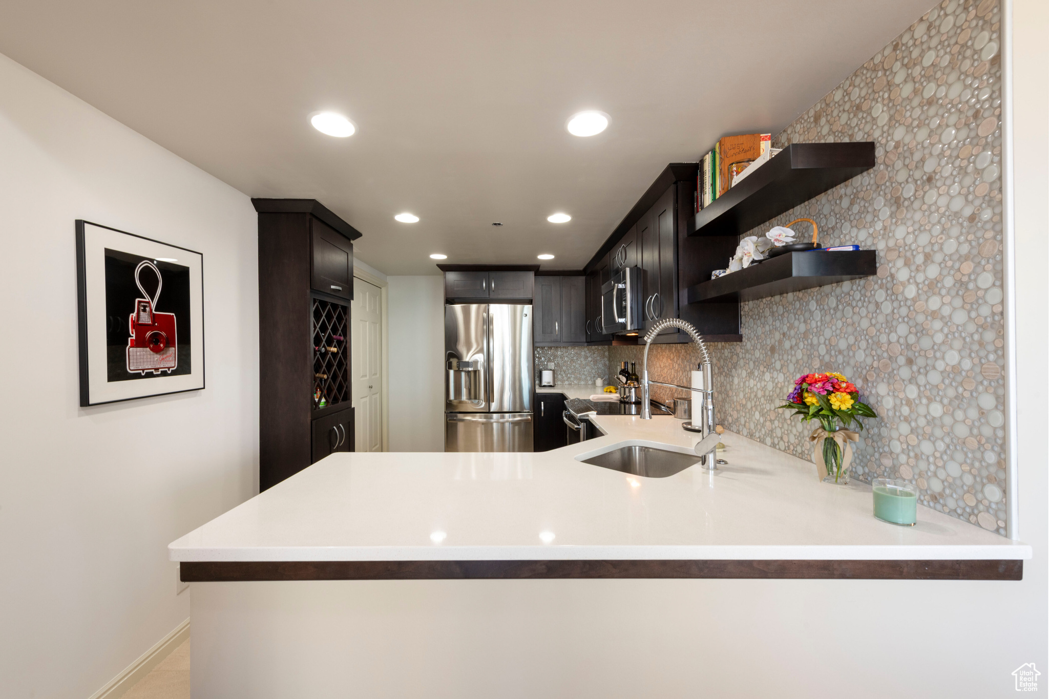 Salt Lake City, Utah, 84101, United States, 2 Bedrooms Bedrooms, ,1 BathroomBathrooms,Residential,For Sale,1897023