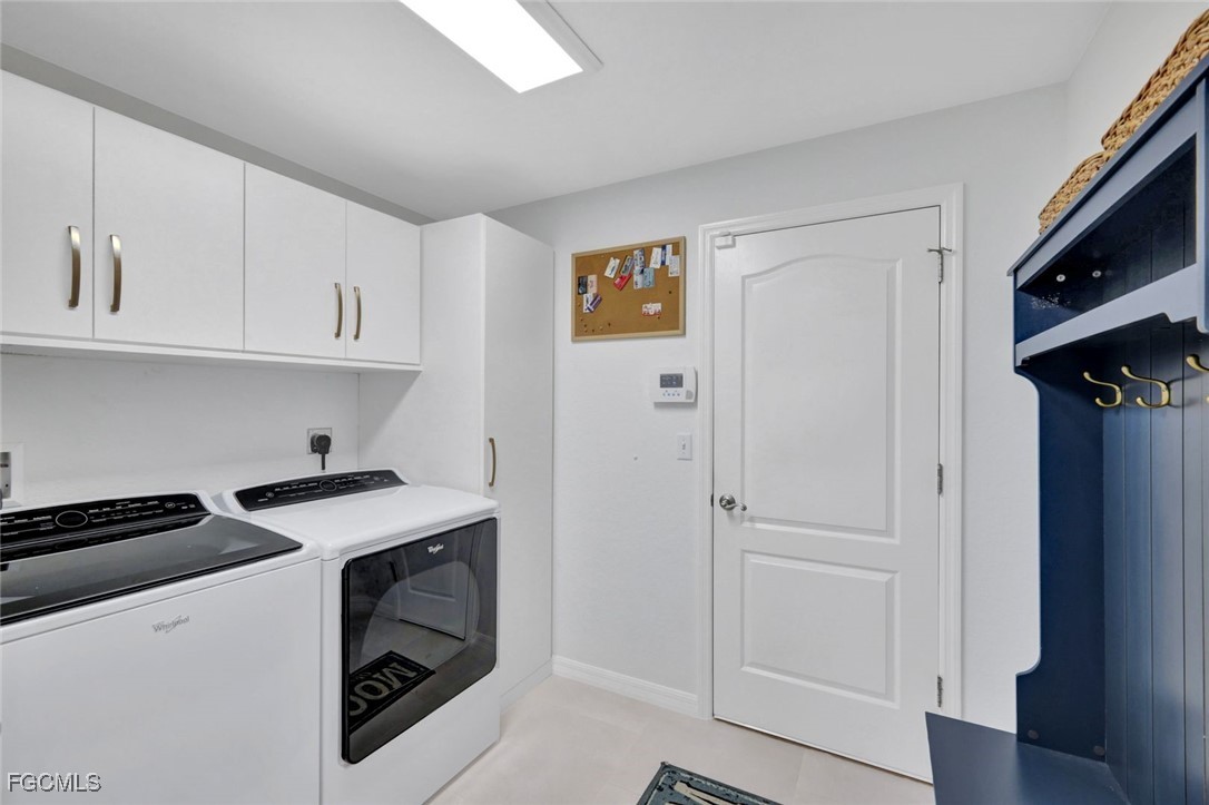 Cape Coral, Florida, 33914, United States, 3 Bedrooms Bedrooms, ,2 BathroomsBathrooms,Residential,For Sale,1982760