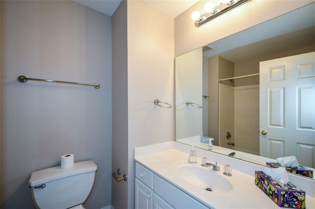 Alpharetta, Georgia, 30022, United States, 5 Bedrooms Bedrooms, ,5 BathroomsBathrooms,Residential,For Sale,2002154