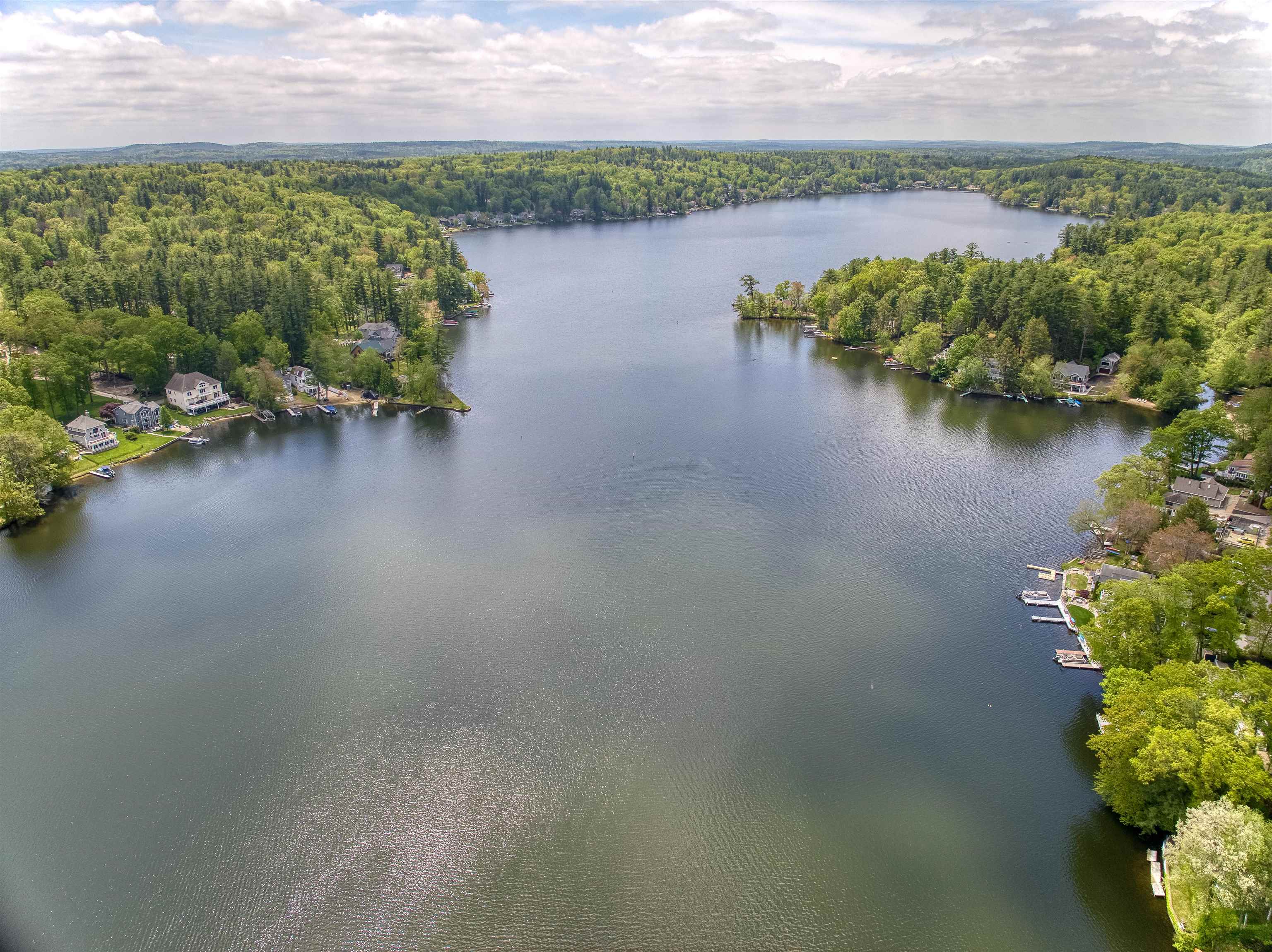 Windham, New Hampshire, 03087, United States, 4 Bedrooms Bedrooms, ,3 BathroomsBathrooms,Residential,For Sale,1824064