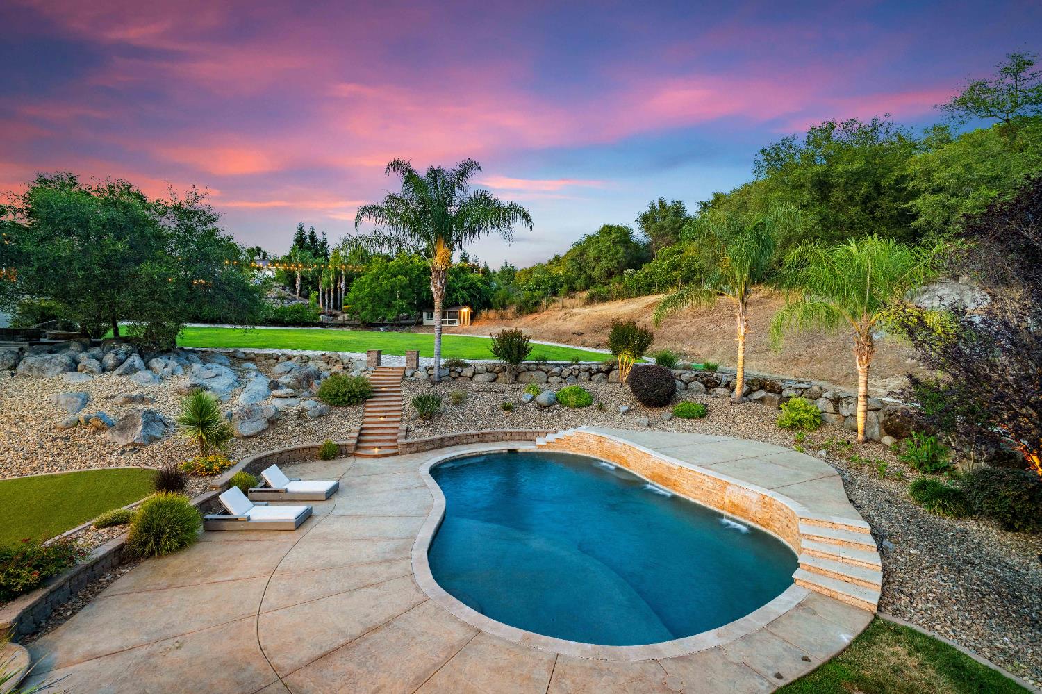 Loomis, California, 95650, United States, 5 Bedrooms Bedrooms, ,6 BathroomsBathrooms,Residential,For Sale,2003238