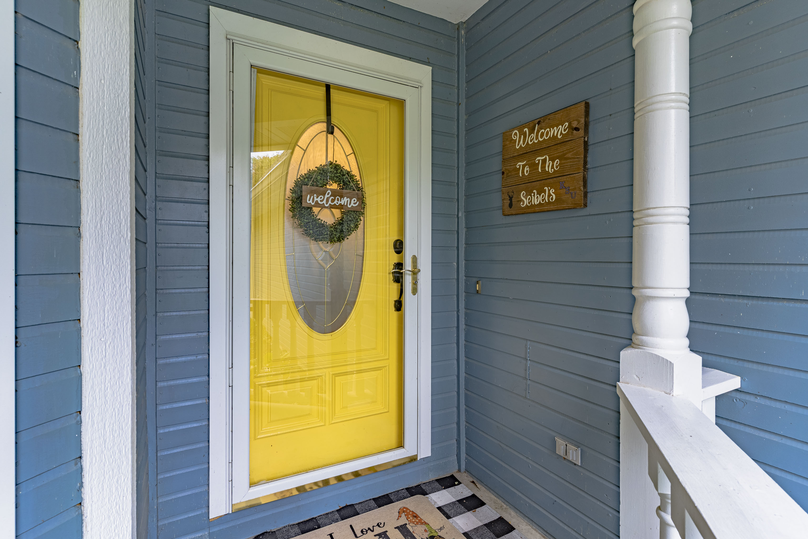 Manhattan, Kansas, 66503, United States, 4 Bedrooms Bedrooms, ,4 BathroomsBathrooms,Residential,For Sale,1985204