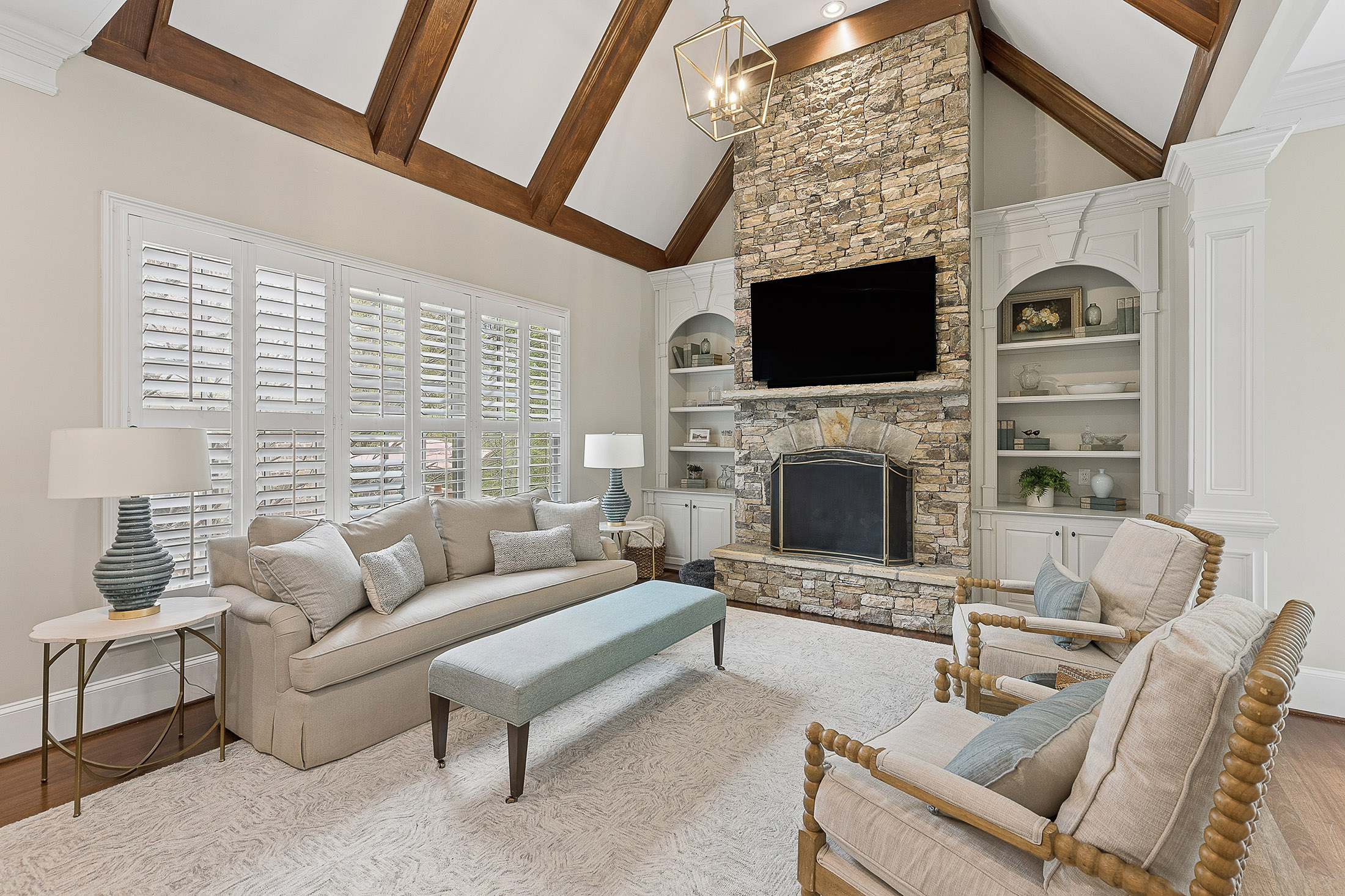  Exquisite Gated Brick and Stone Estate in Sought-after Chastain Park Area - 物件實景
