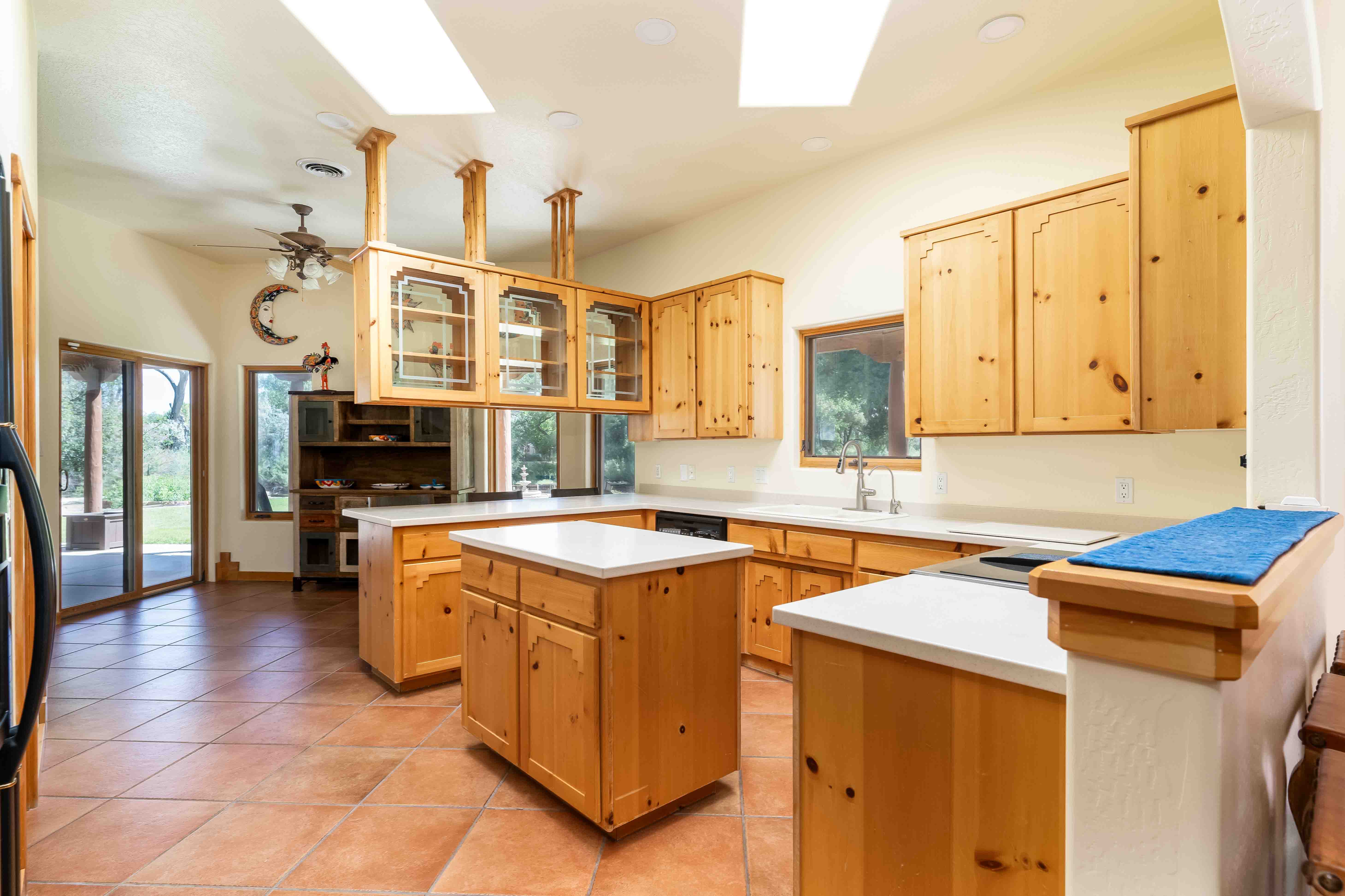 Aztec, New Mexico, 87410, United States, 4 Bedrooms Bedrooms, ,3 BathroomsBathrooms,Residential,For Sale,1974220