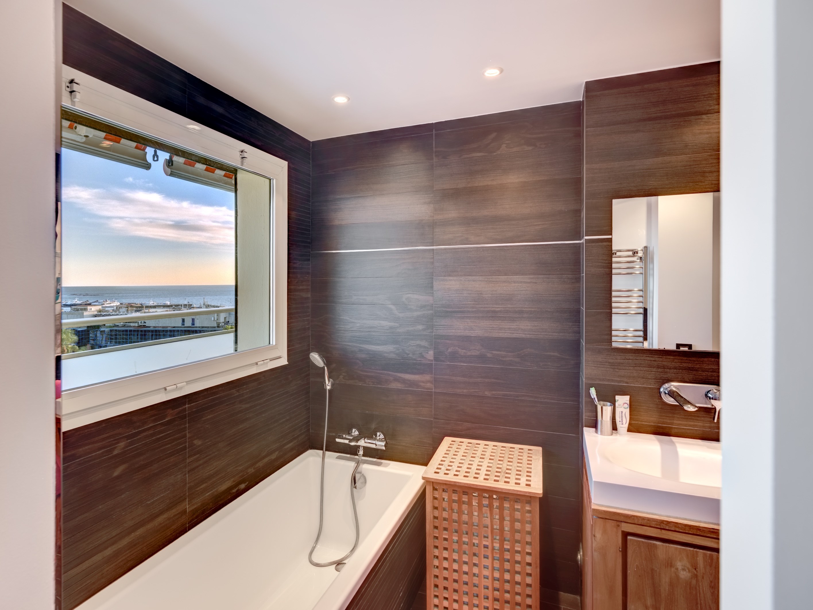  Panoramic sea view apartment with rooftop terrace in Juan-les-Pins, top floor, … - 物件實景