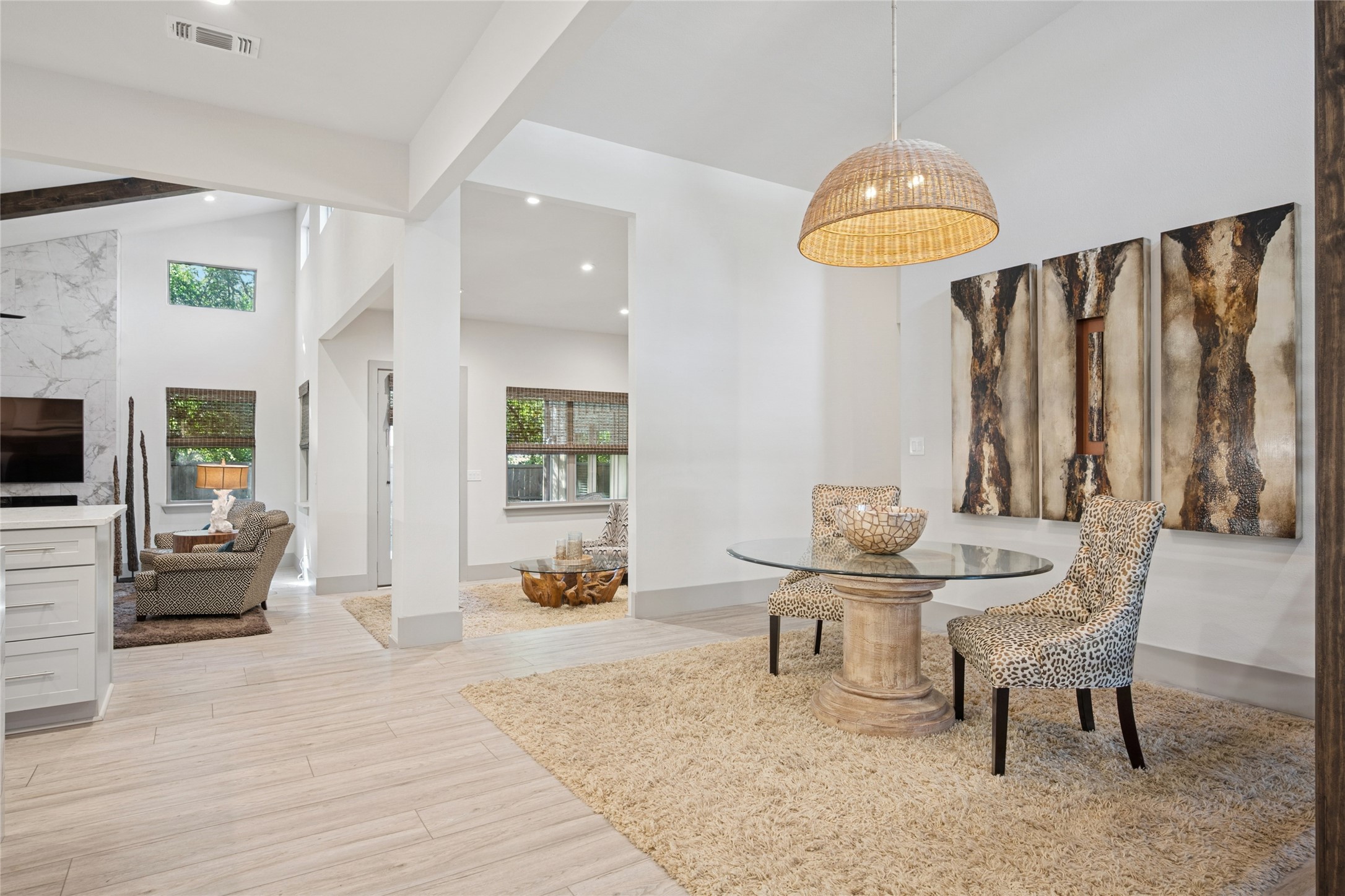 Highland Village, Texas, 75077, United States, 4 Bedrooms Bedrooms, ,3 BathroomsBathrooms,Residential,For Sale,1989492