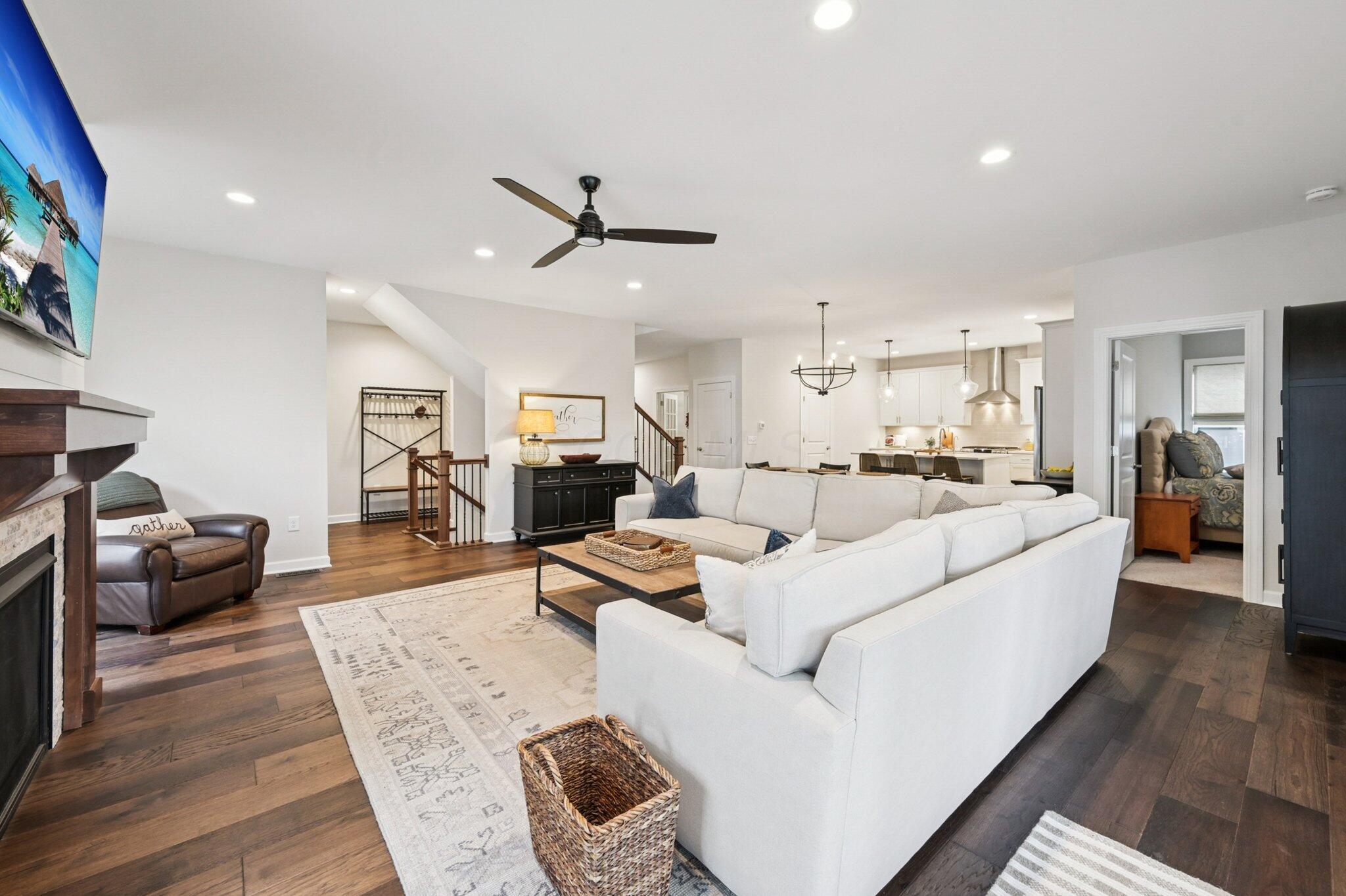 Powell, Ohio, 43065, United States, 4 Bedrooms Bedrooms, ,4 BathroomsBathrooms,Residential,For Sale,1966964