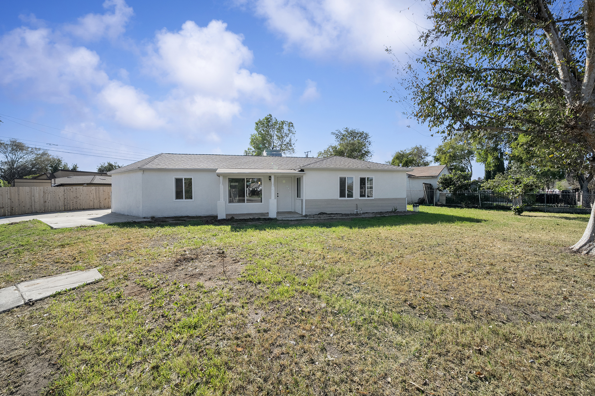 Riverside, California, 92503, United States, 3 Bedrooms Bedrooms, ,2 BathroomsBathrooms,Residential,For Sale,2015338