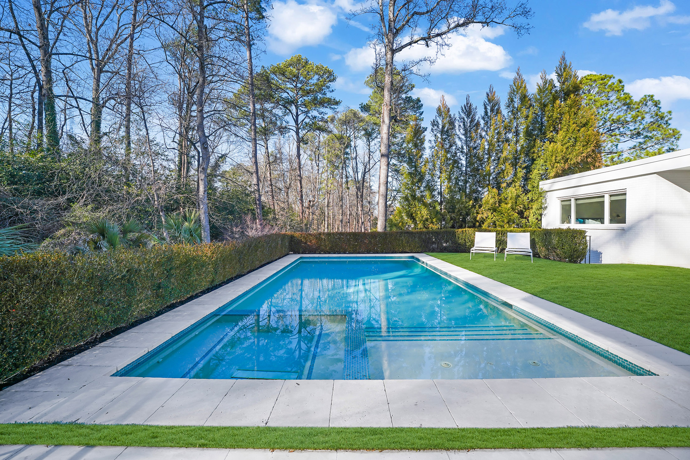  Magazine-worthy Mid-century Modern Retreat in the Heart of Morningside - 物件實景